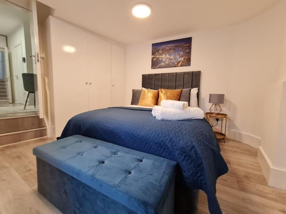 Stylish And Spacious 1 Bedroom Kensal Tube 1a Apartment