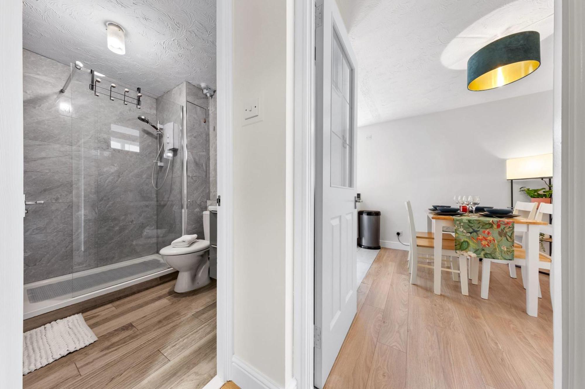 Beautiful 1 Bed Close To Amenities Apartment