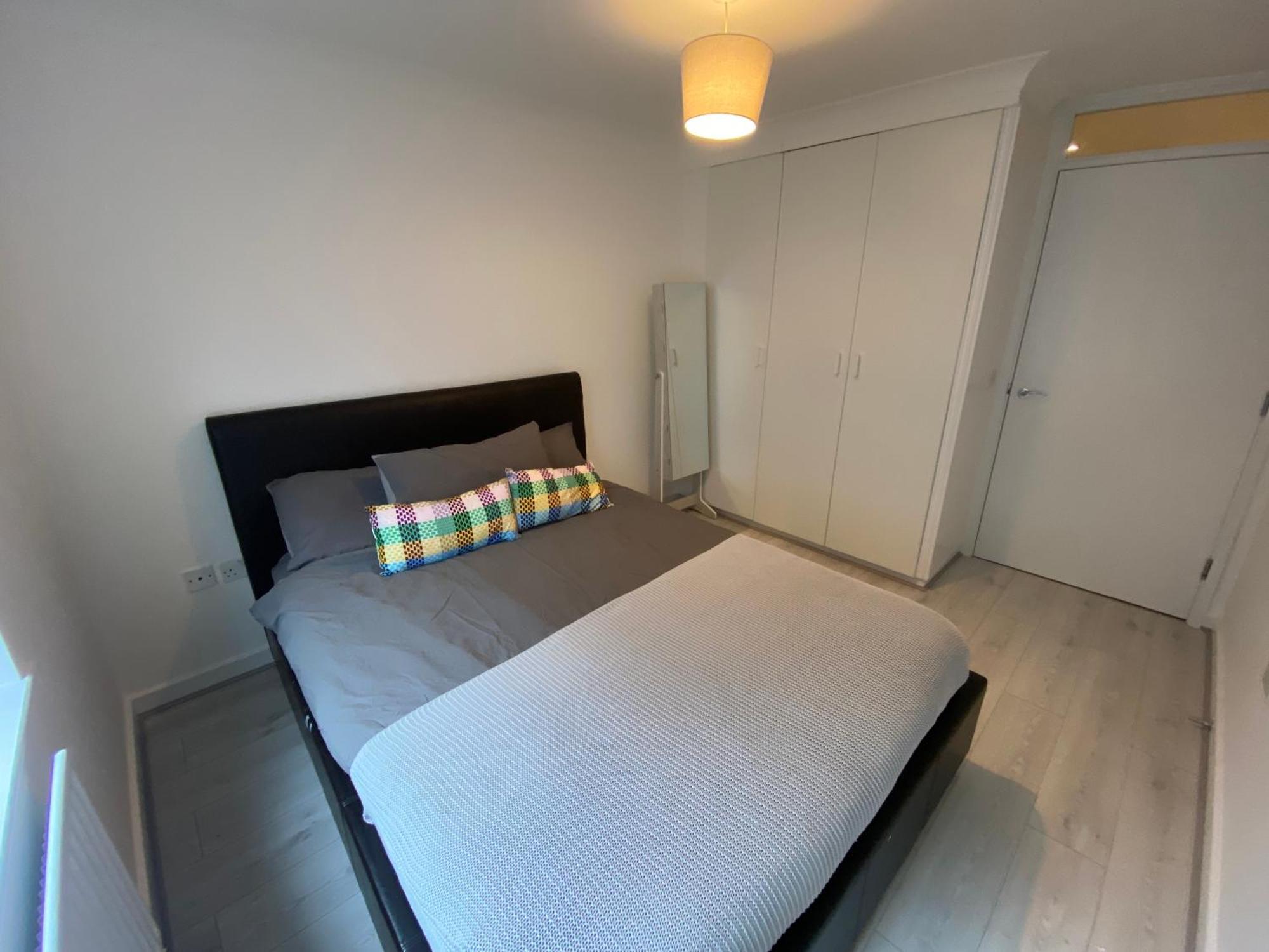 Apartment Wood Court *