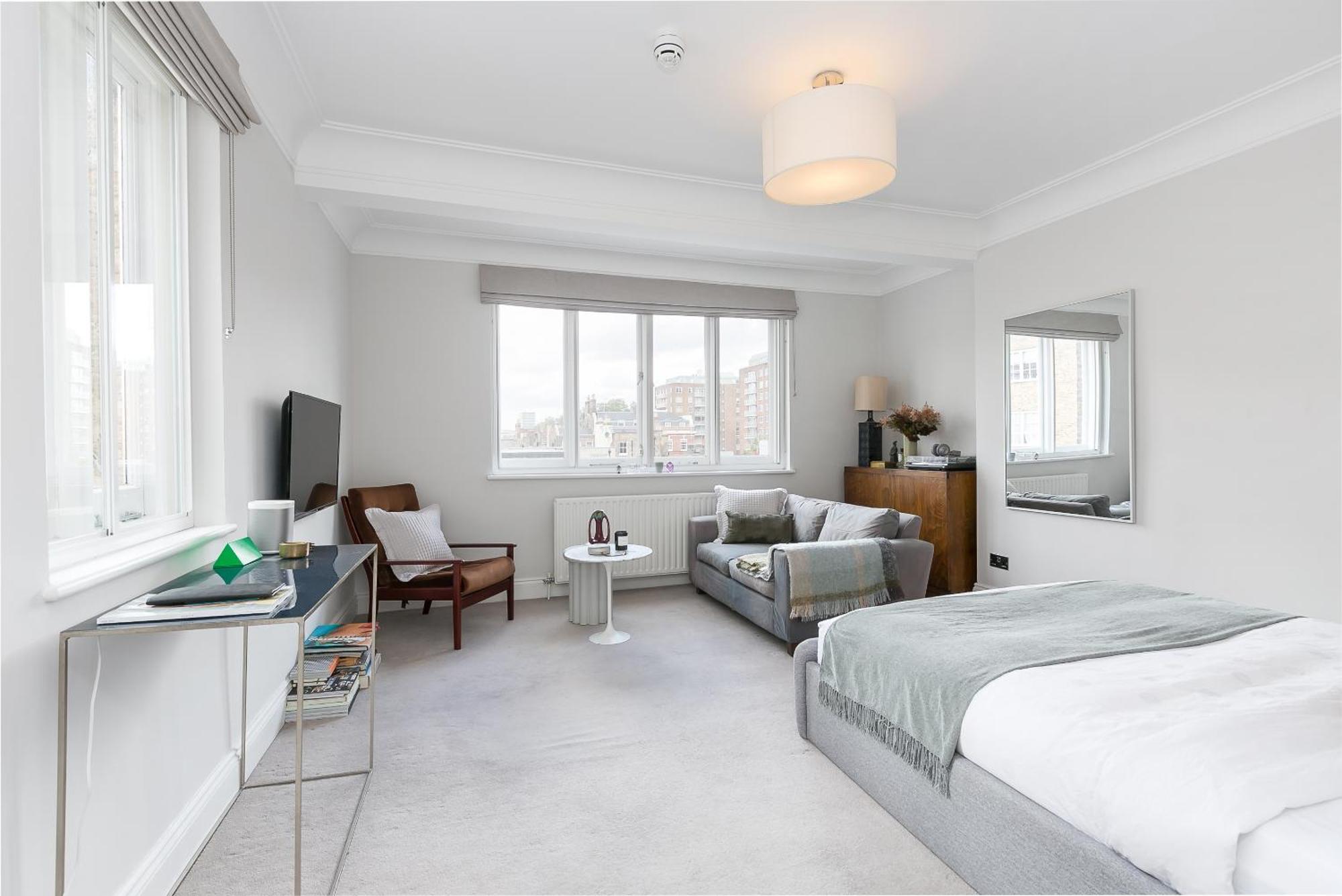 Beautiful Centrally Located Large *