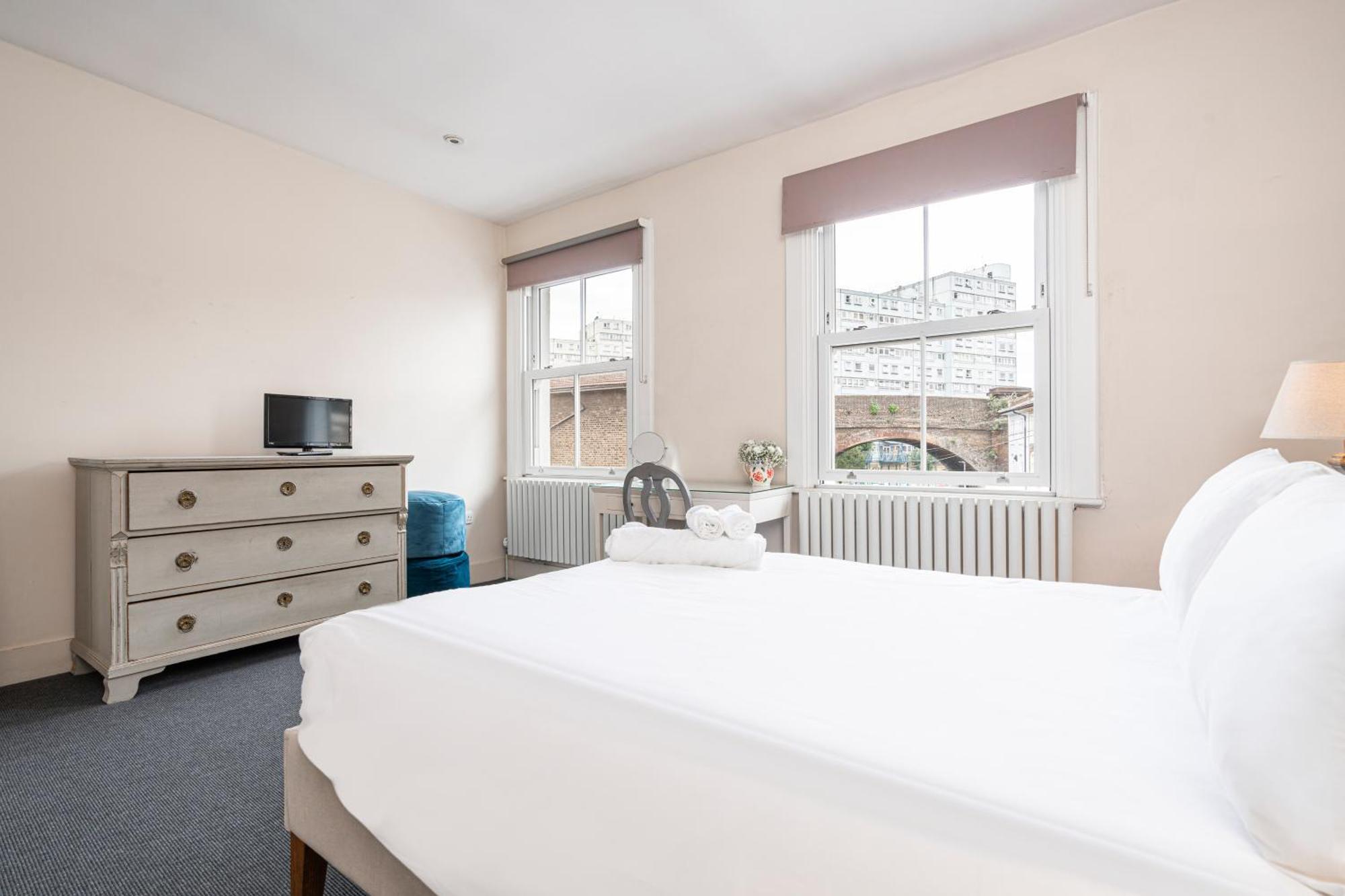 Lovely Battersea By Underthedoormat Ferienhaus *
