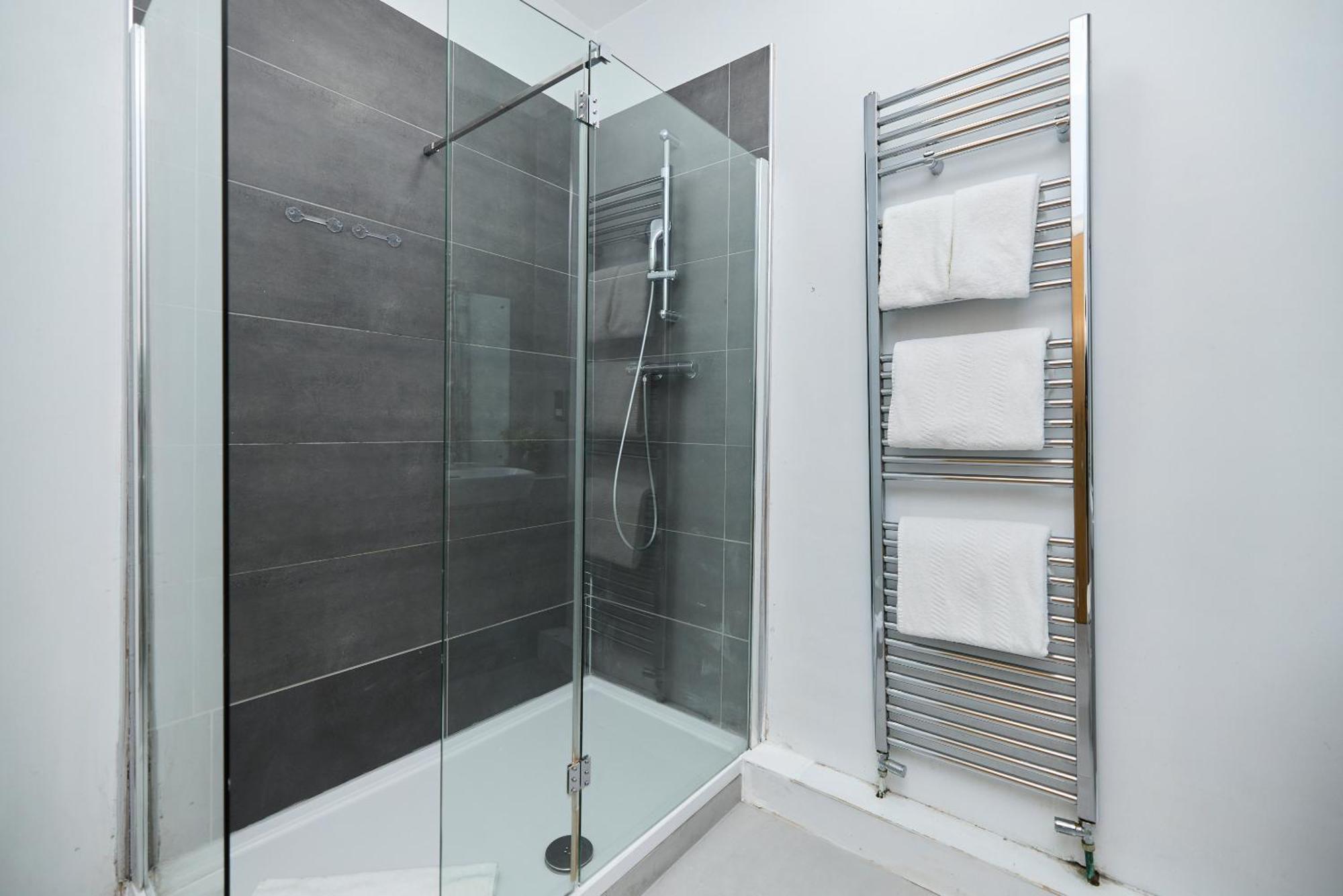 The Spitalfields Beauty - Bright 2bdr Flat Apartment *