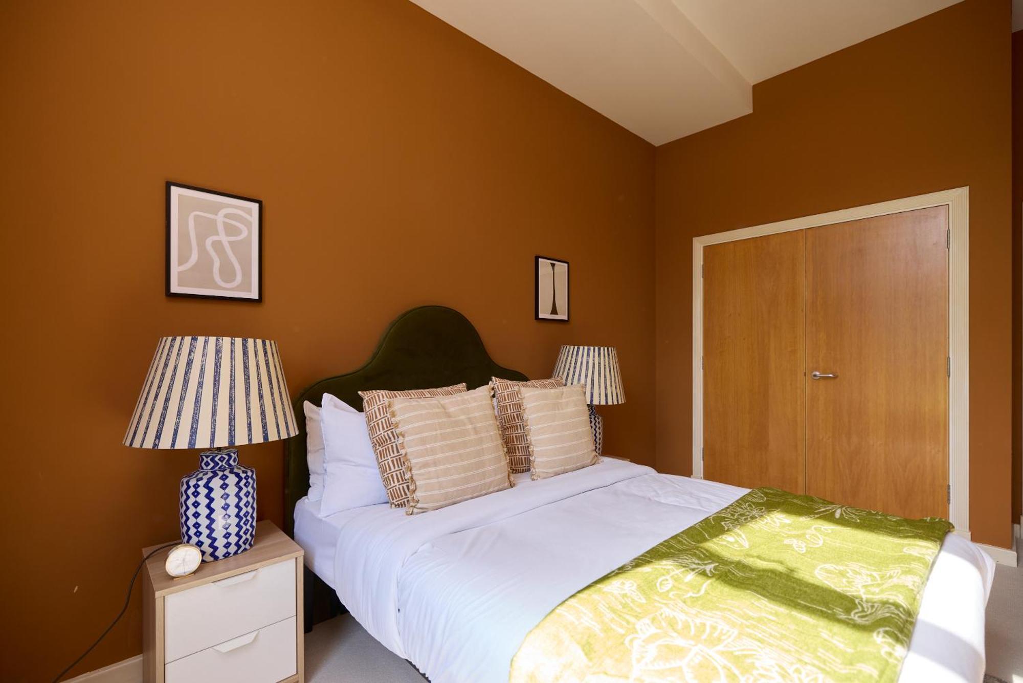 The Spitalfields Beauty - Bright 2bdr Flat Apartment London