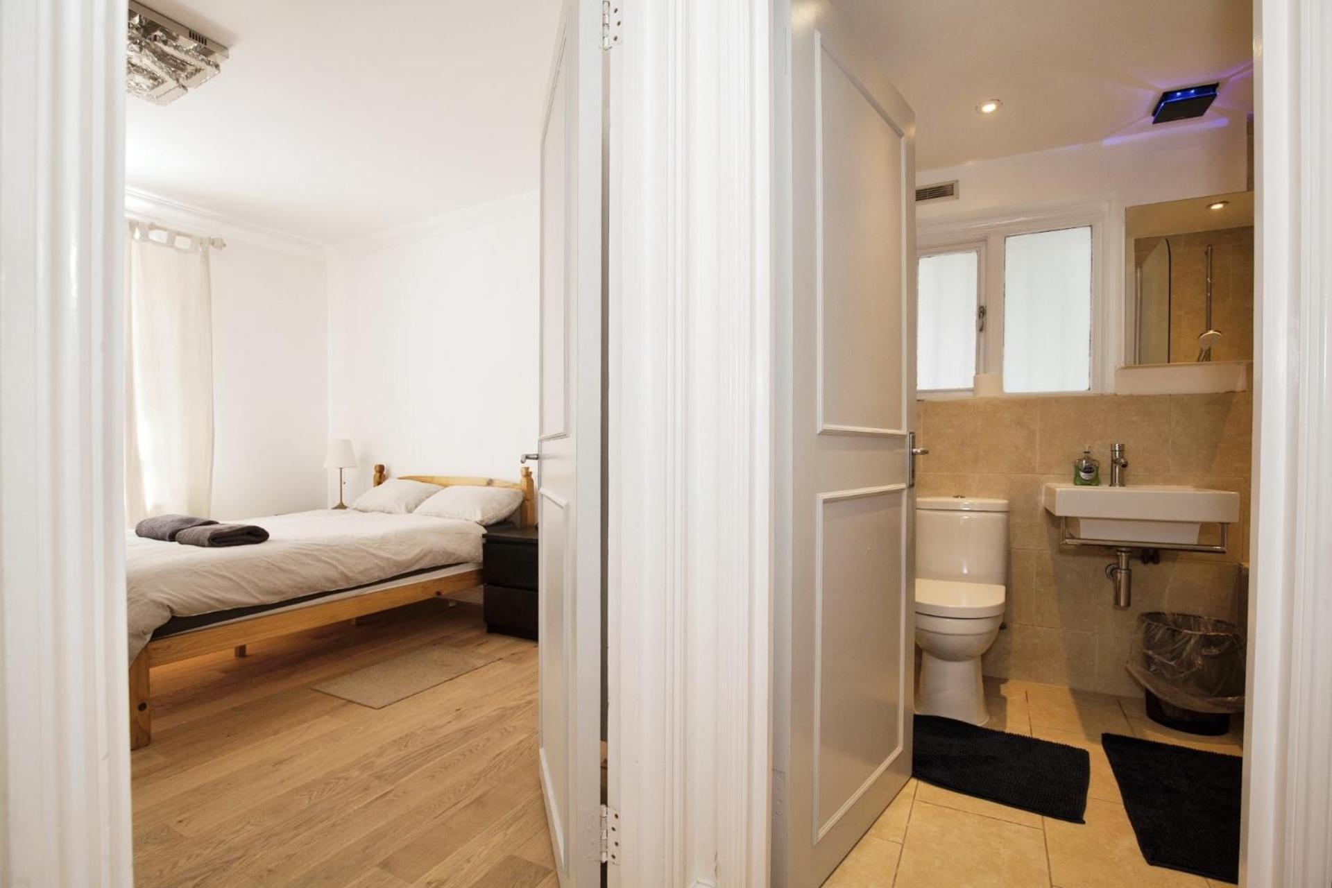 Well Located South Kensington Flat Apartment London