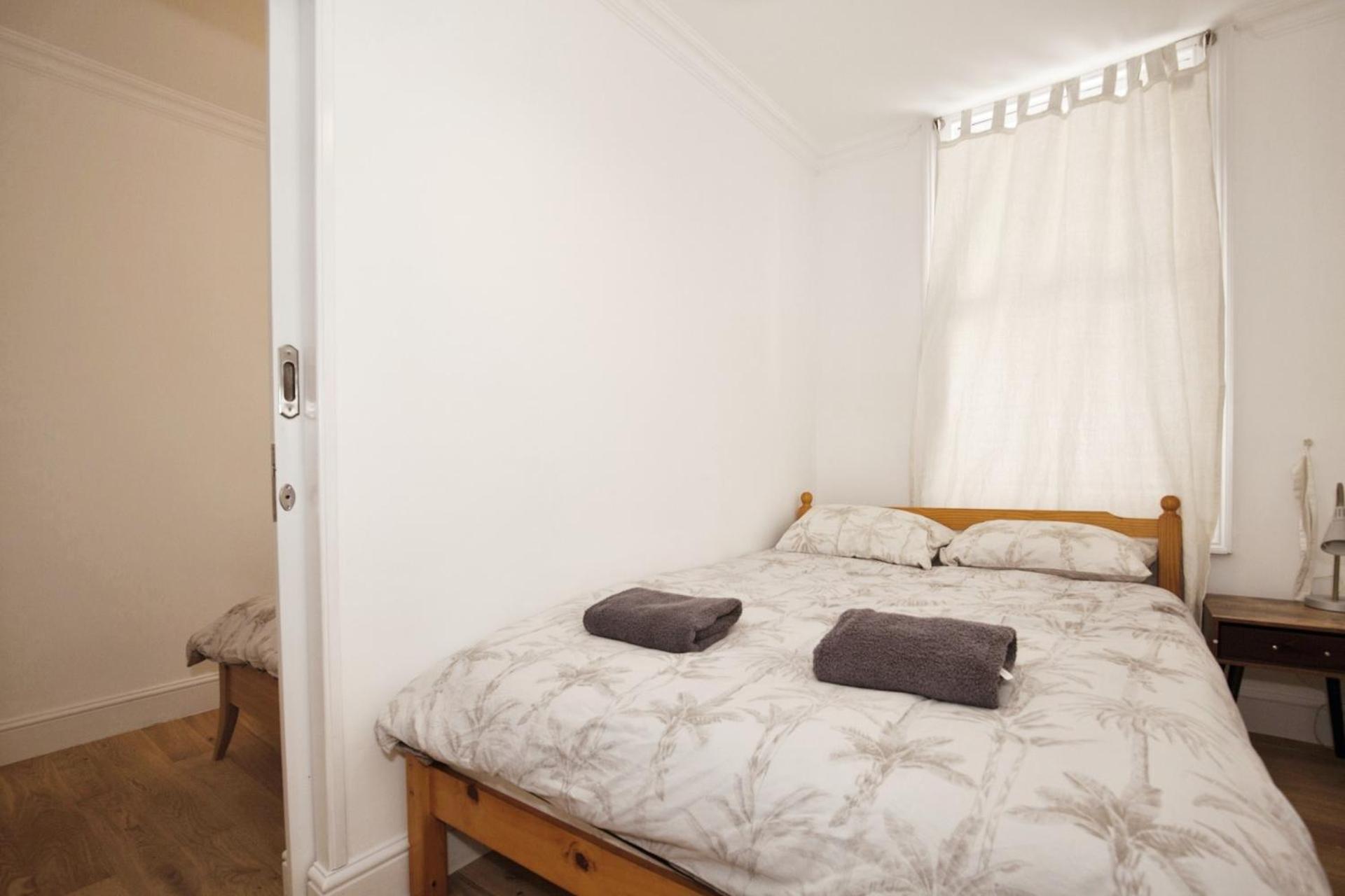 Well Located South Kensington Flat London