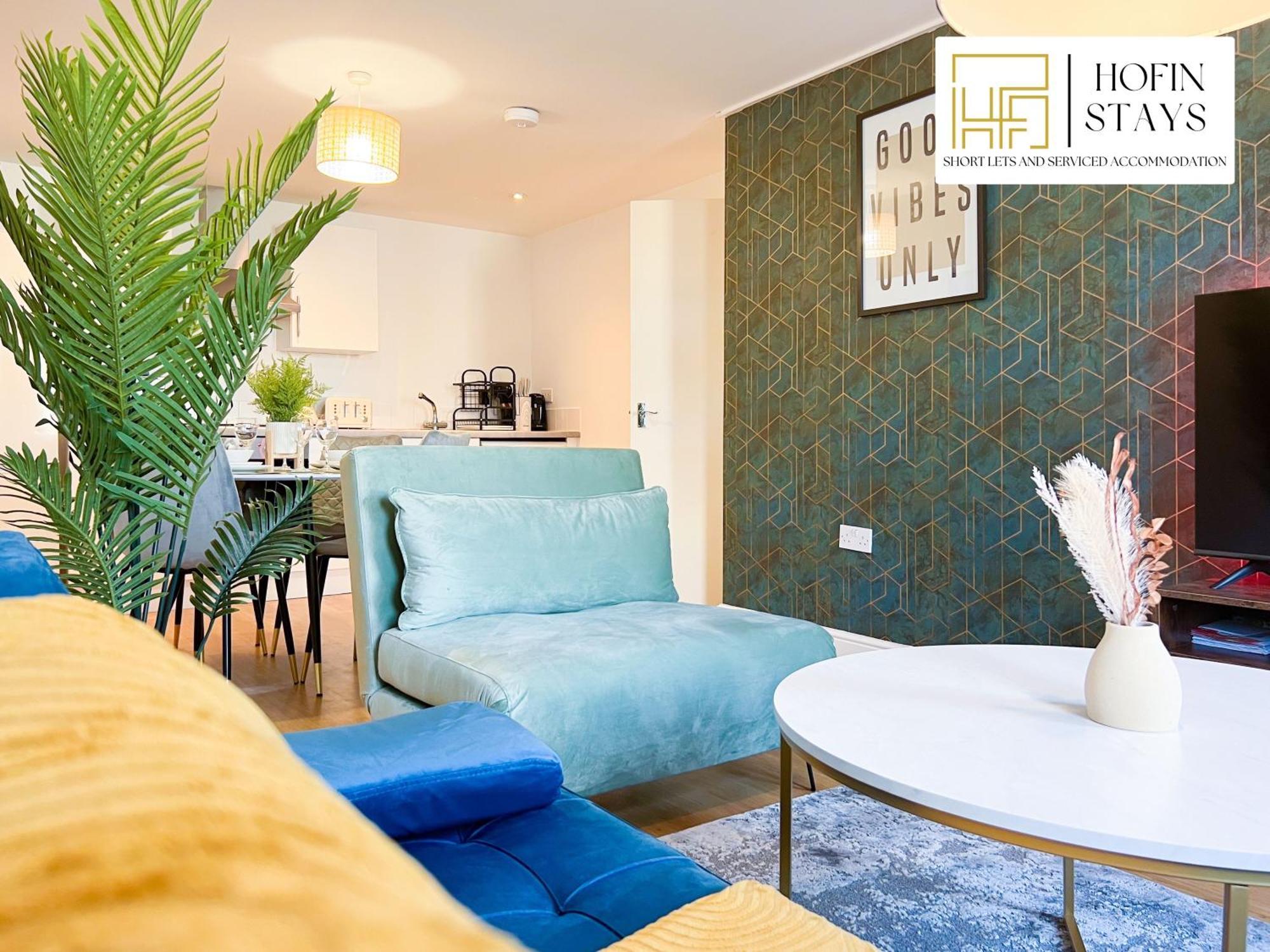 Last-minute Reserve L Premium On 2 Double Bed For 6 Guests L Deals L Hofin Short Lets & Serviced