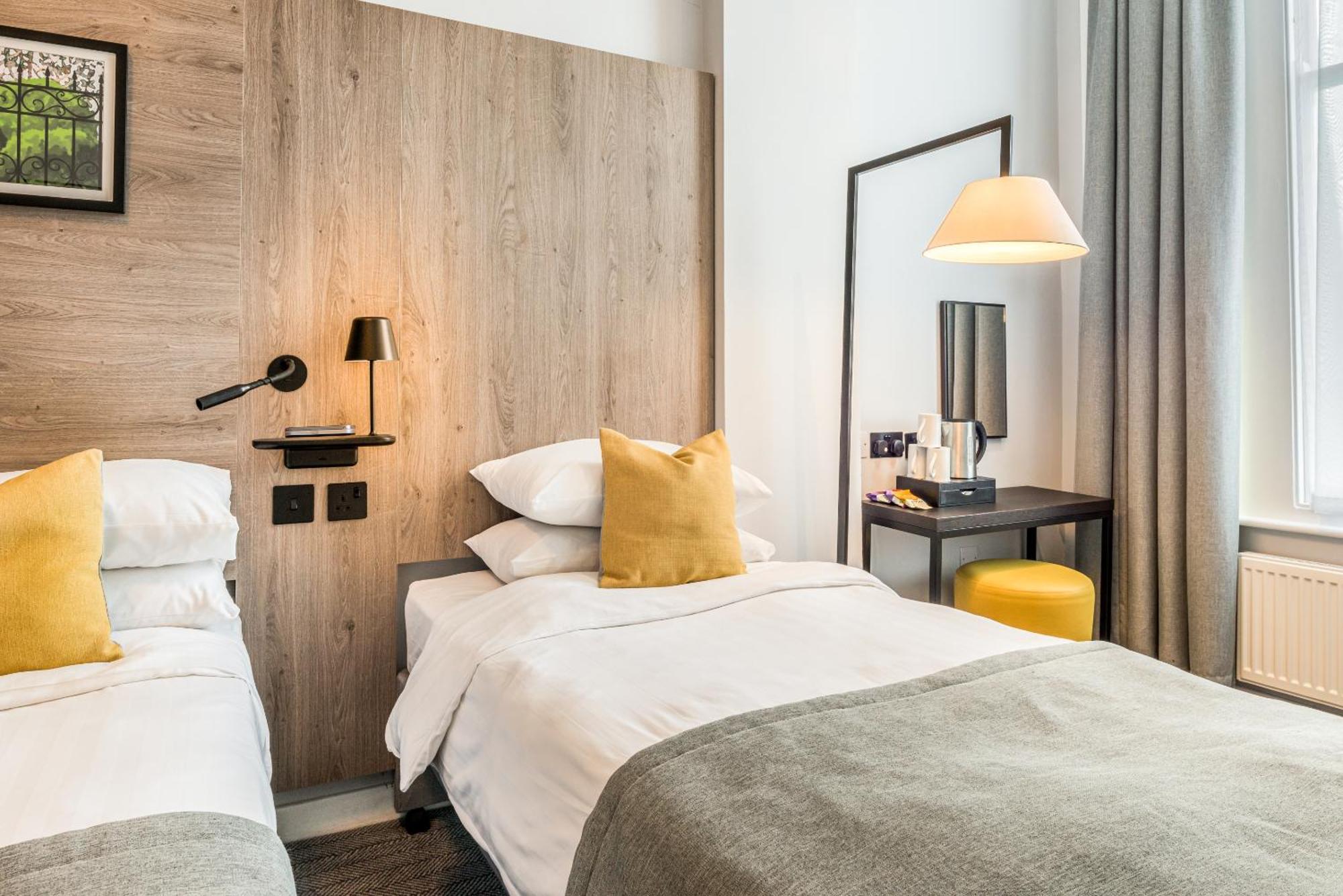 Princes Square 4* London