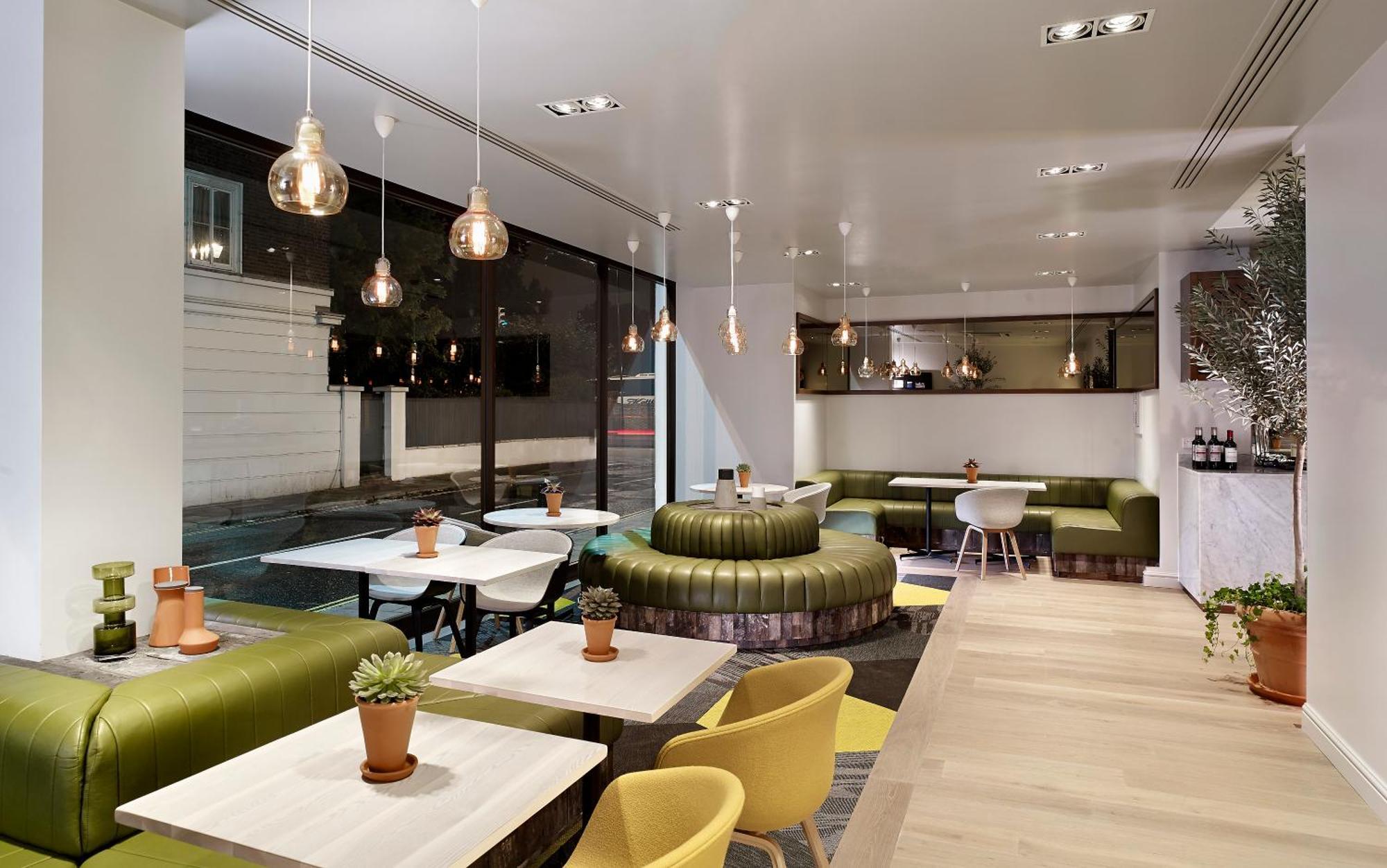 Doubletree By Hilton - Hyde Park Hotel