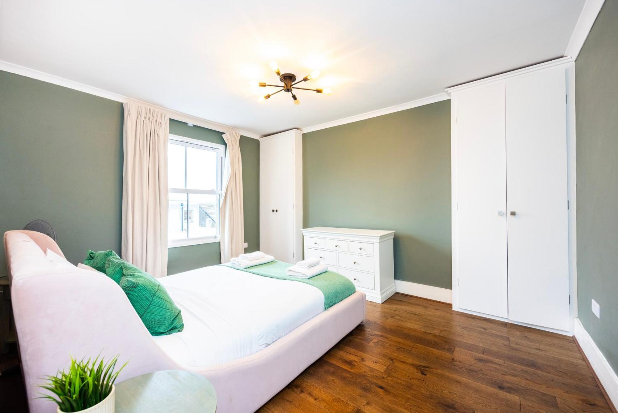 Apartment Spacious 2-bedroom In Balham *