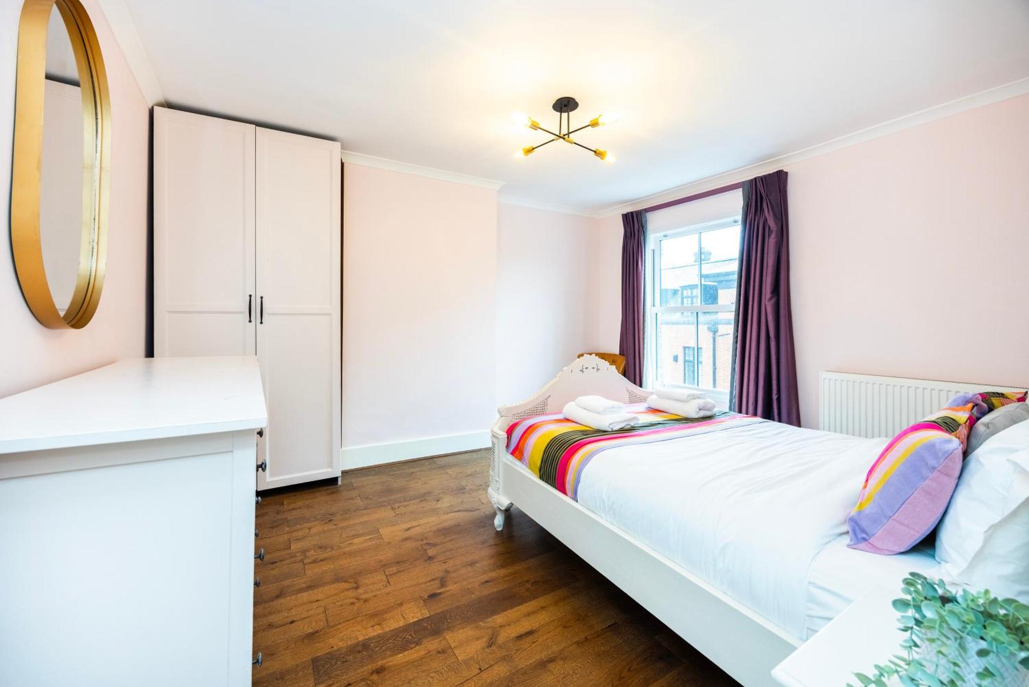 Spacious 2-bedroom In Balham Apartment