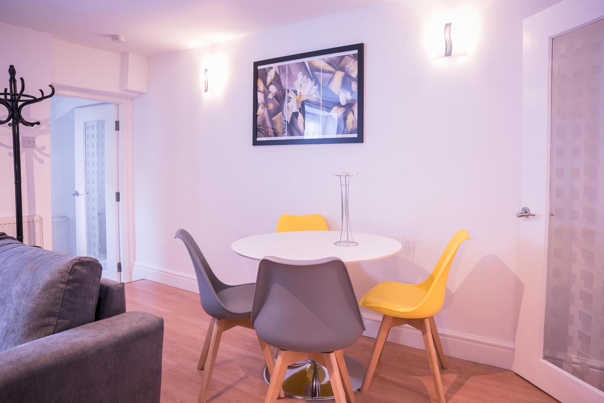 2bed In Camden Apartment *