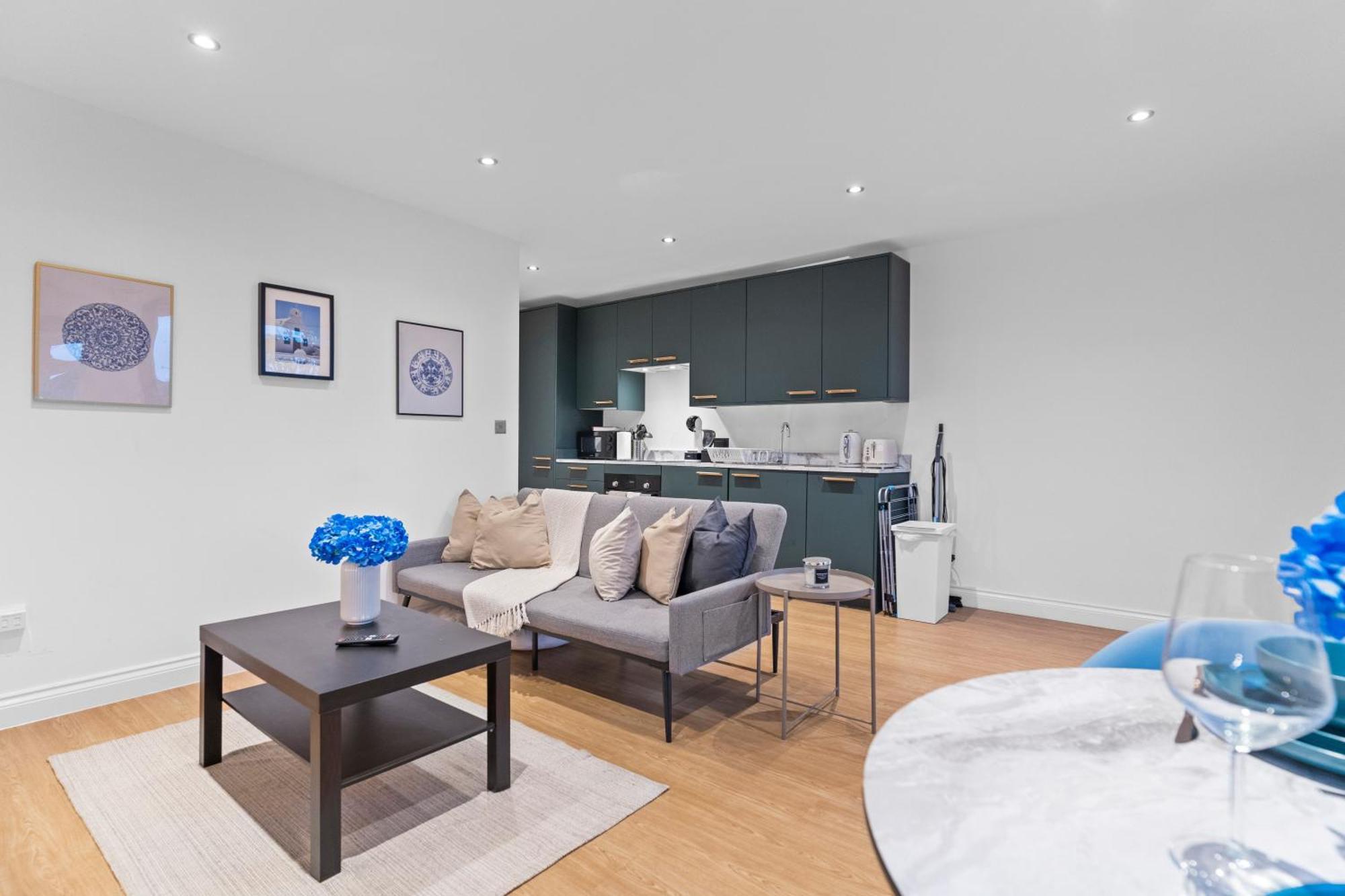 Apartment Modern With Free Wifi *