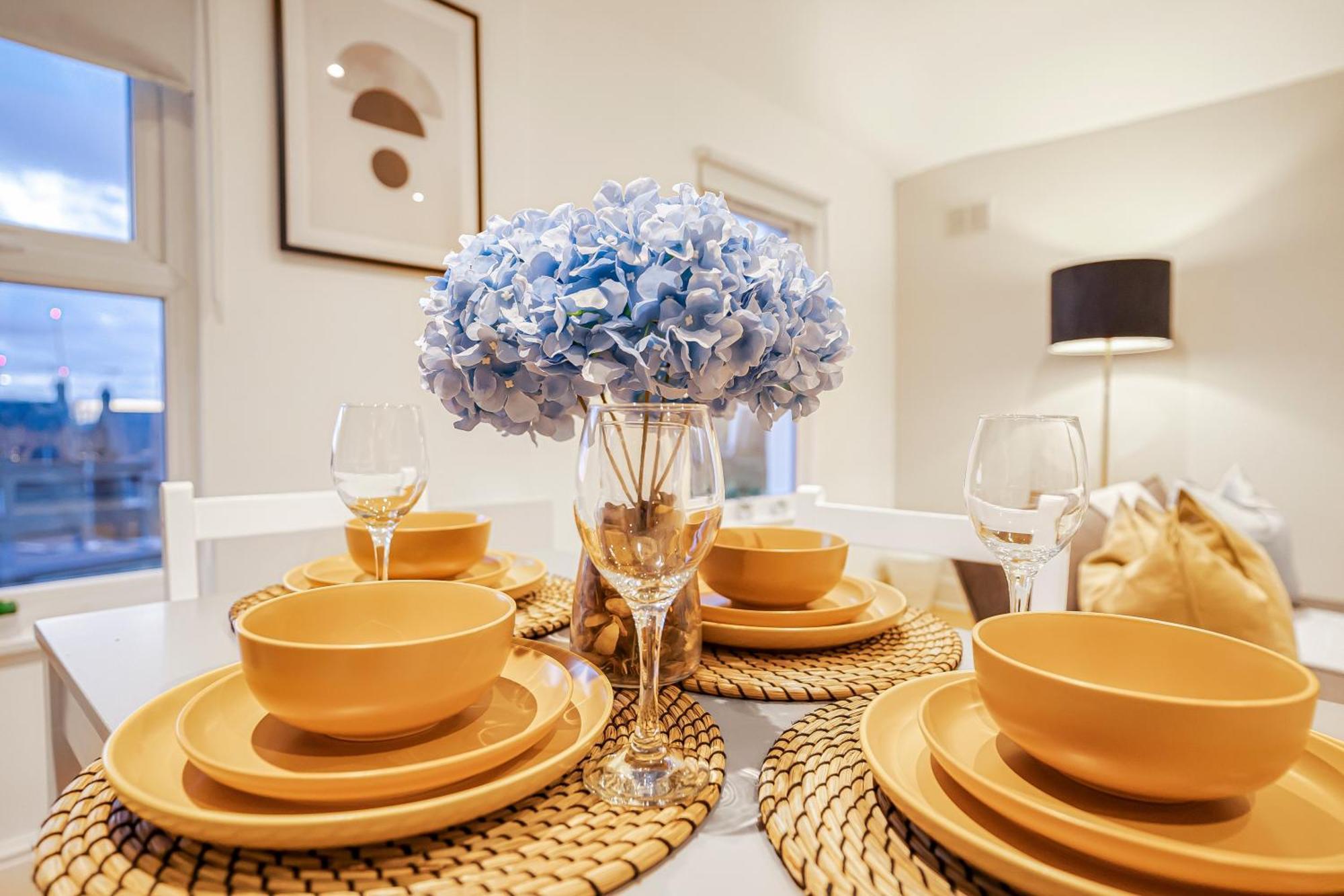 Apartment Modern With Free Wifi London