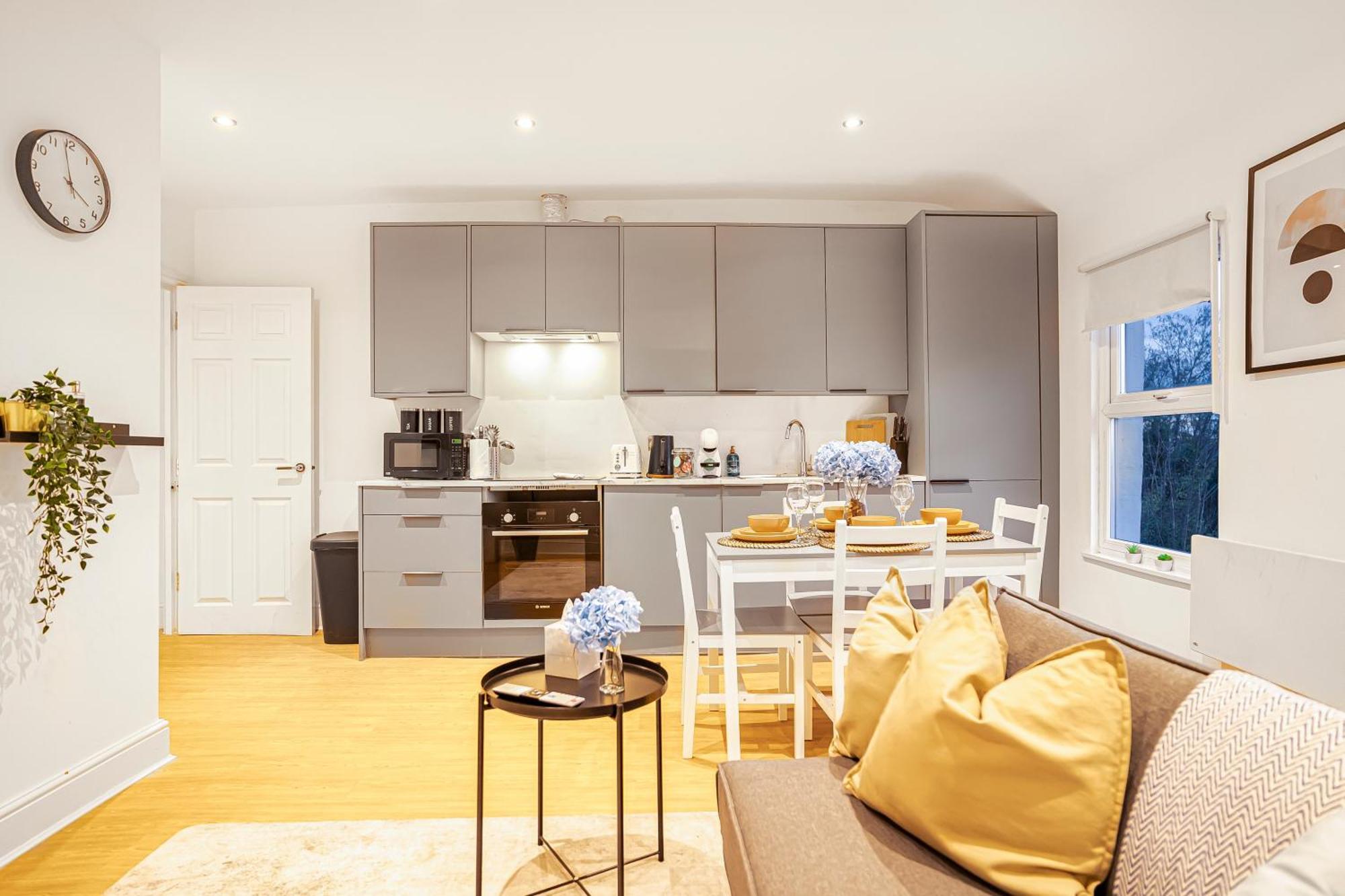 Apartment Modern With Free Wifi London