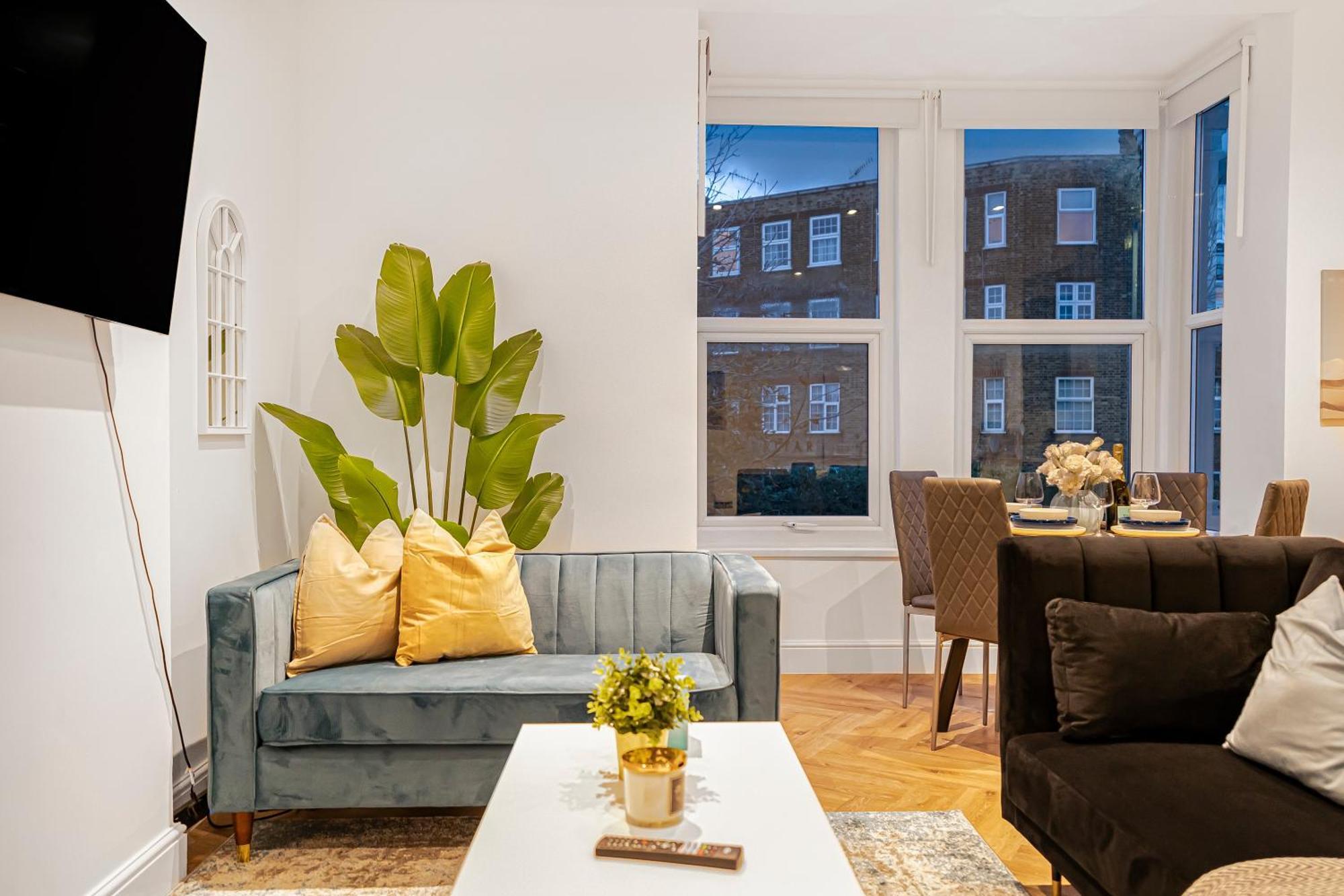 Modern With Free Wifi Apartment London
