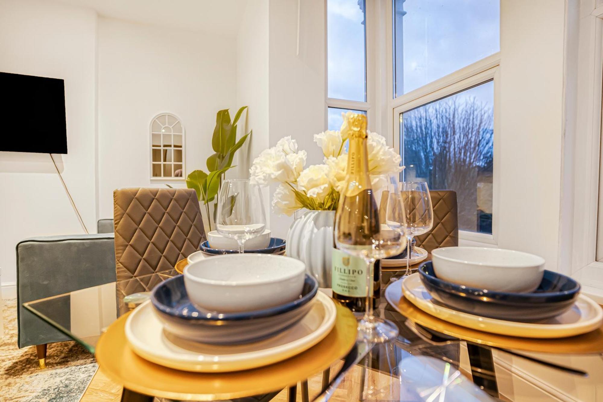 Modern With Free Wifi London