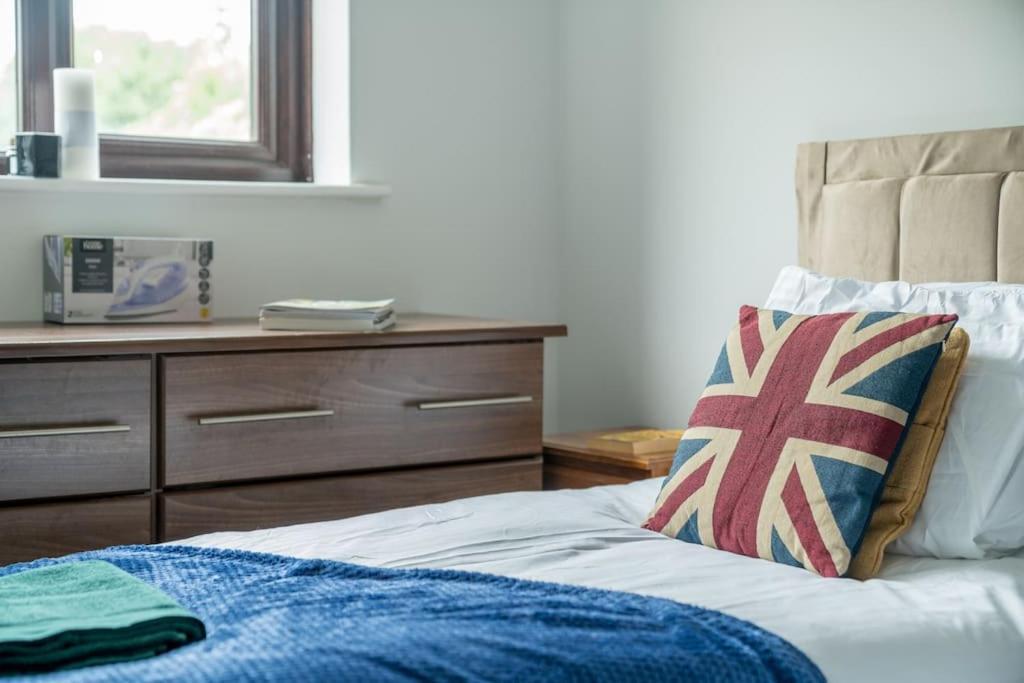 Apartment Gorgeous House, 5 Beds, Amazing Transport Links