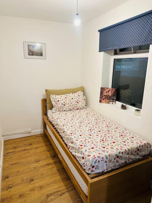 Comfortable In Wembley * London