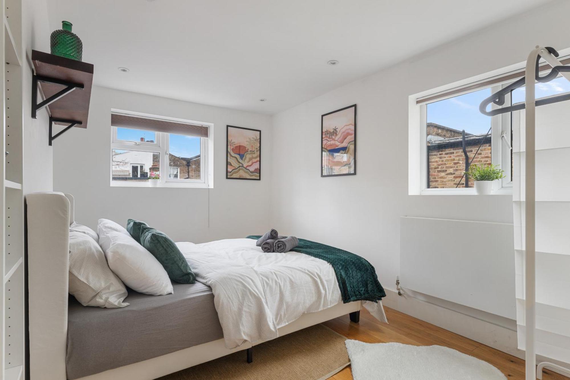 Portnall Retreat - Beautiful & Bright - Close To Ldn Apartamento