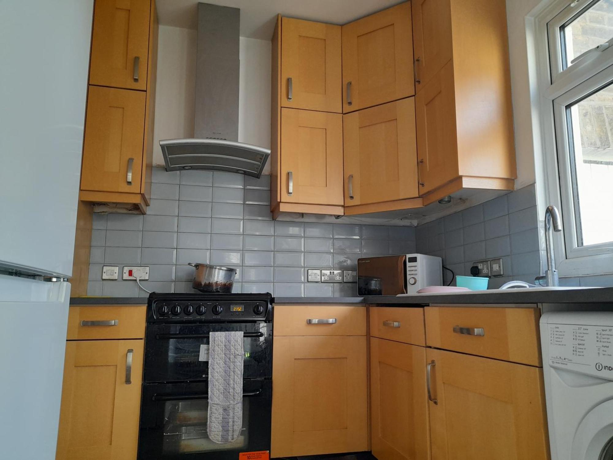 Hospedagem domiciliar Big Ensuite With Shower And Rest And Good Garden View *