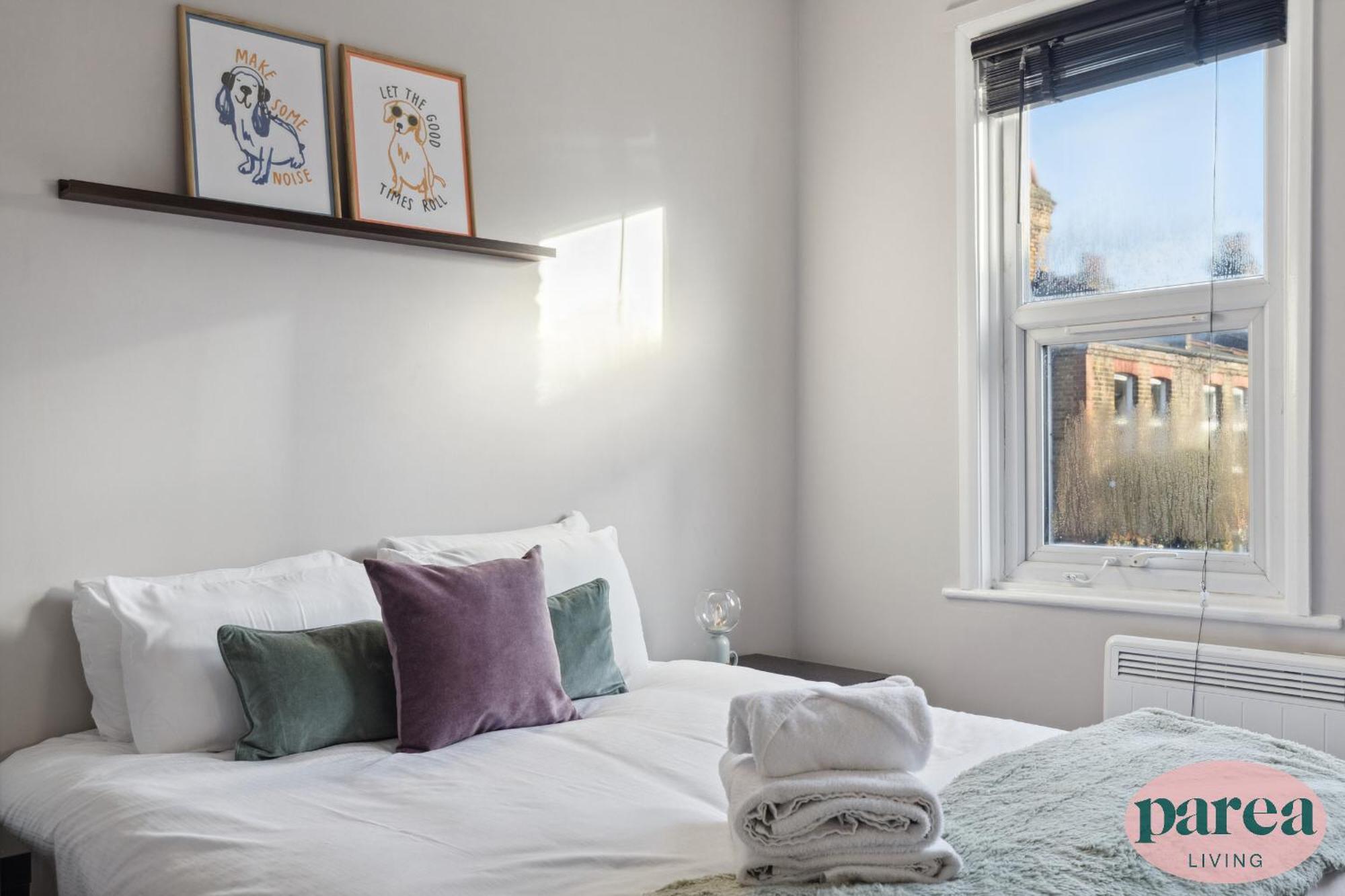 Parea Living - Charming Leyton Cozy East Retreat London