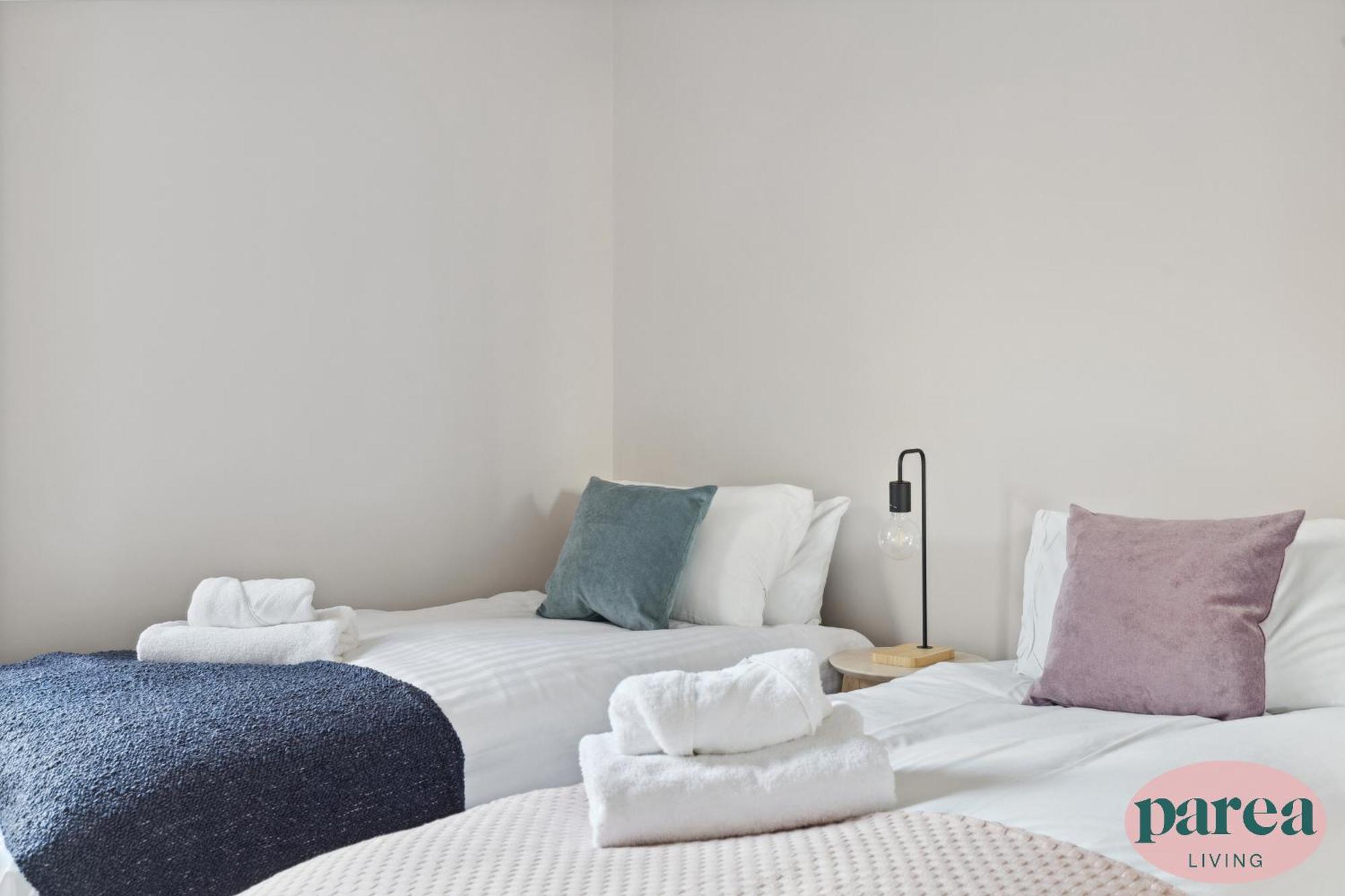 Parea Living - Charming Leyton Cozy East Retreat London