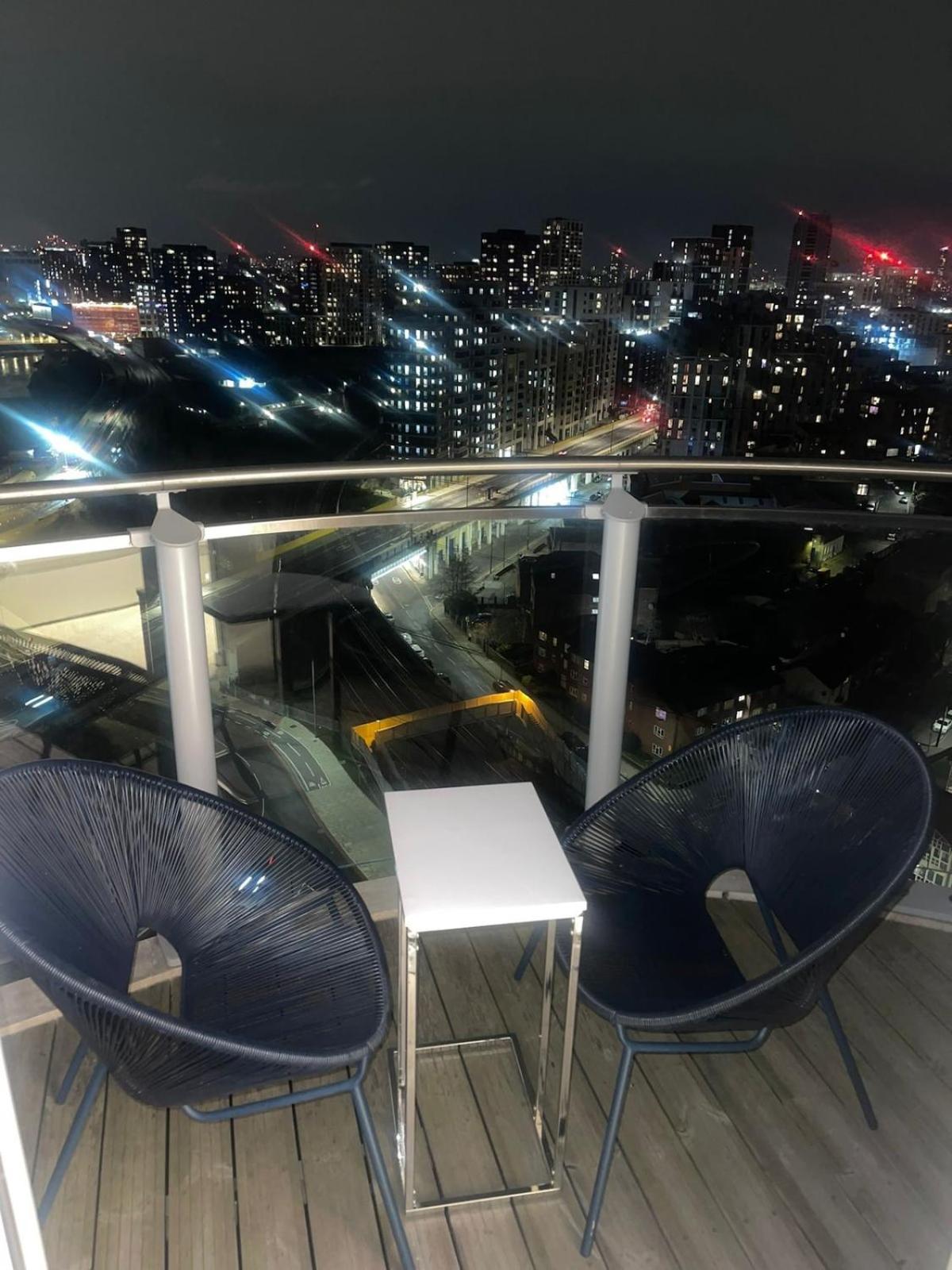 Luxury 1 Bedroom In With Free Parking Apartamento Londres