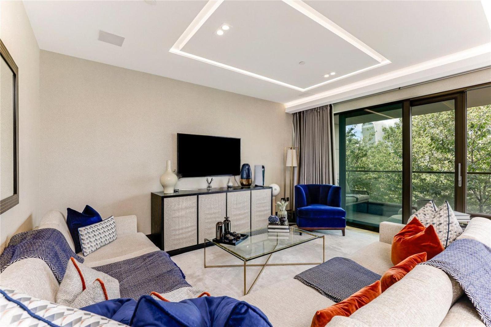 5 Million Pound Super Luxury Large Duplex Penthouse Sleeps 8 Londres