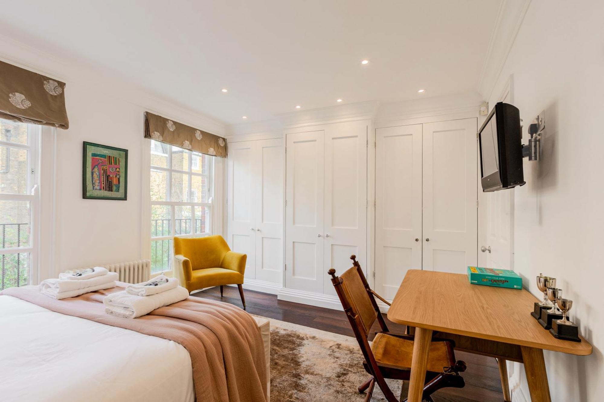 Apartment New 3lvl 3br With Garden, Prime Knightsbridge