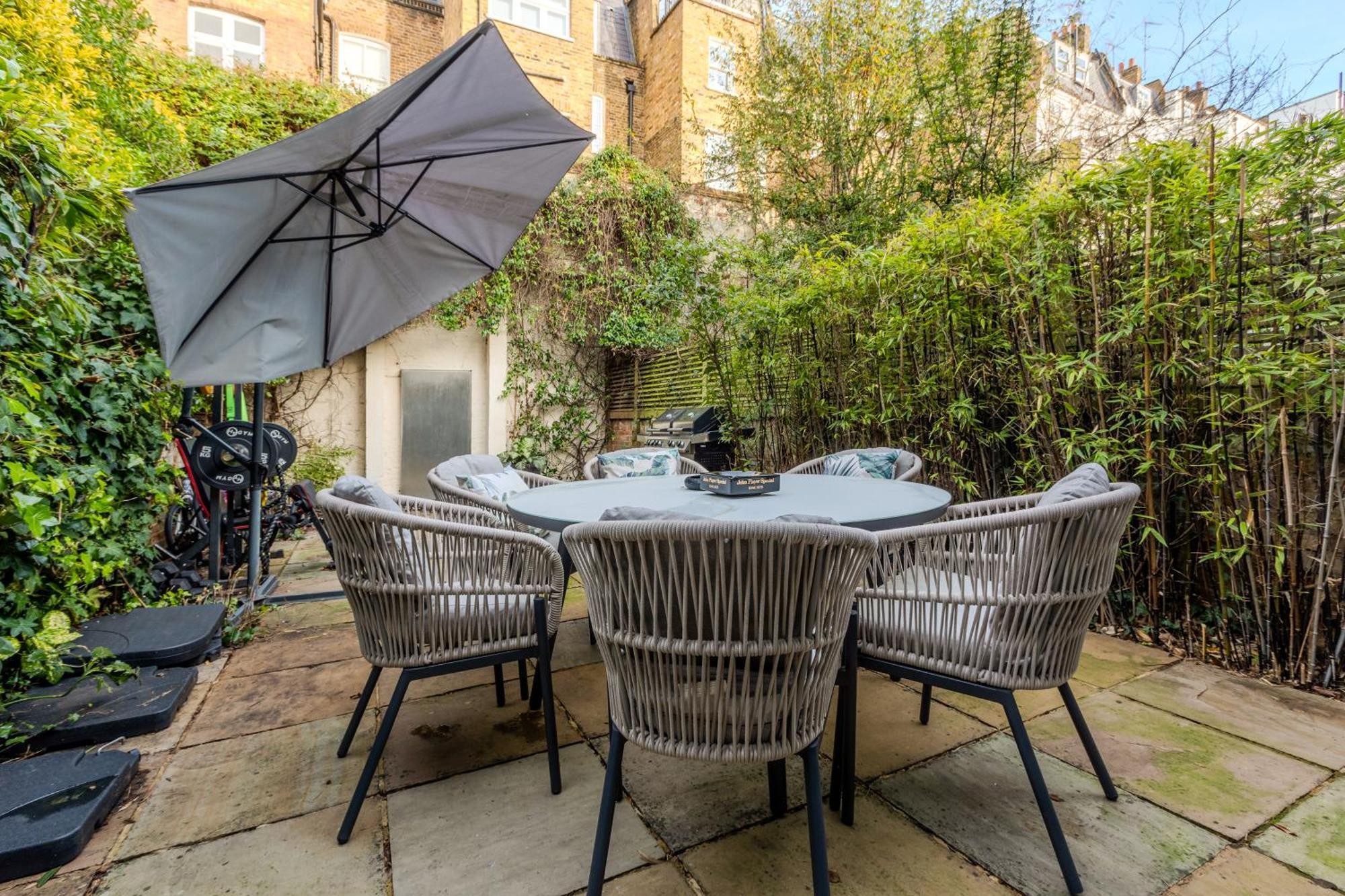 Apartment New 3lvl 3br With Garden, Prime Knightsbridge