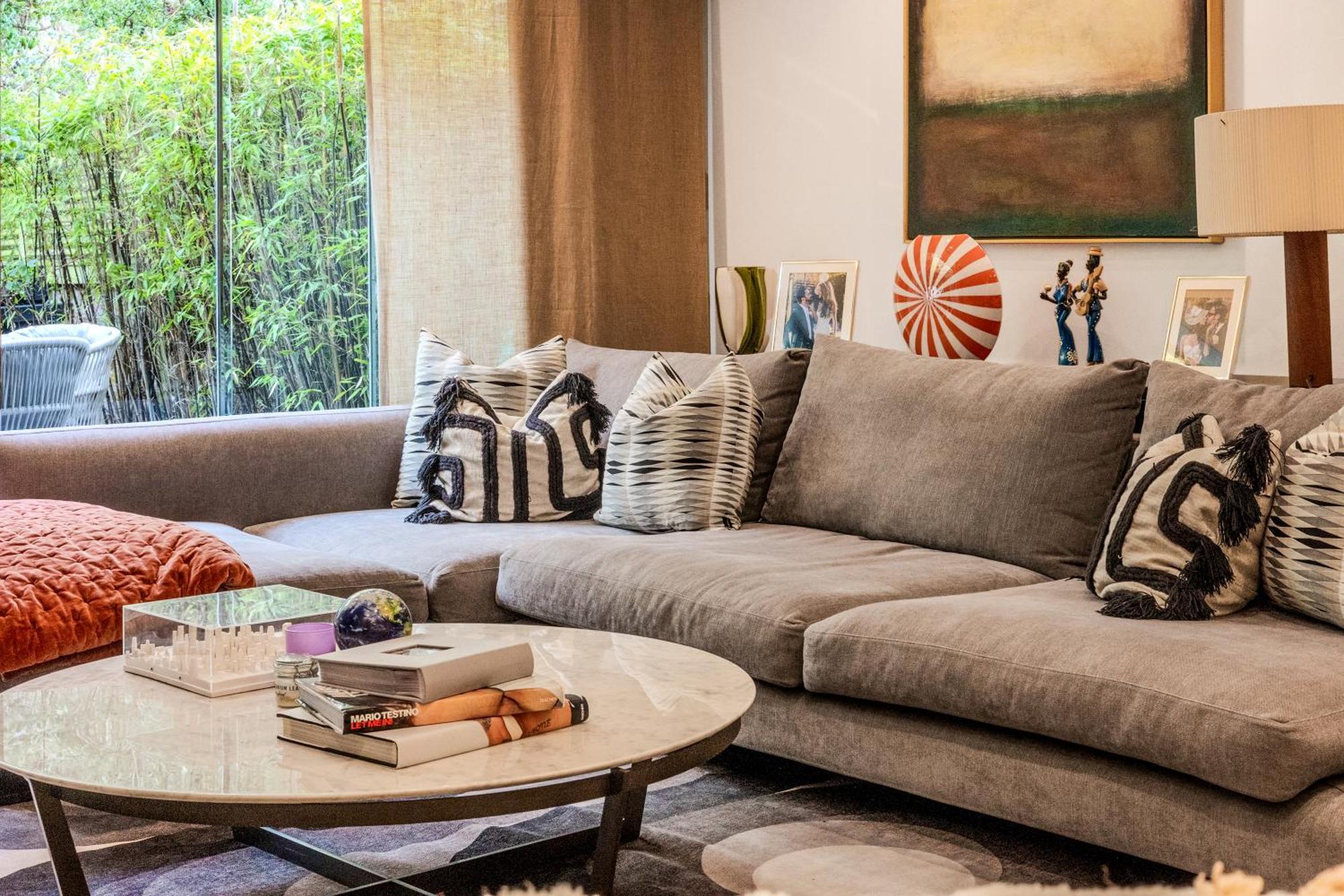 New 3lvl 3br With Garden, Prime Knightsbridge *