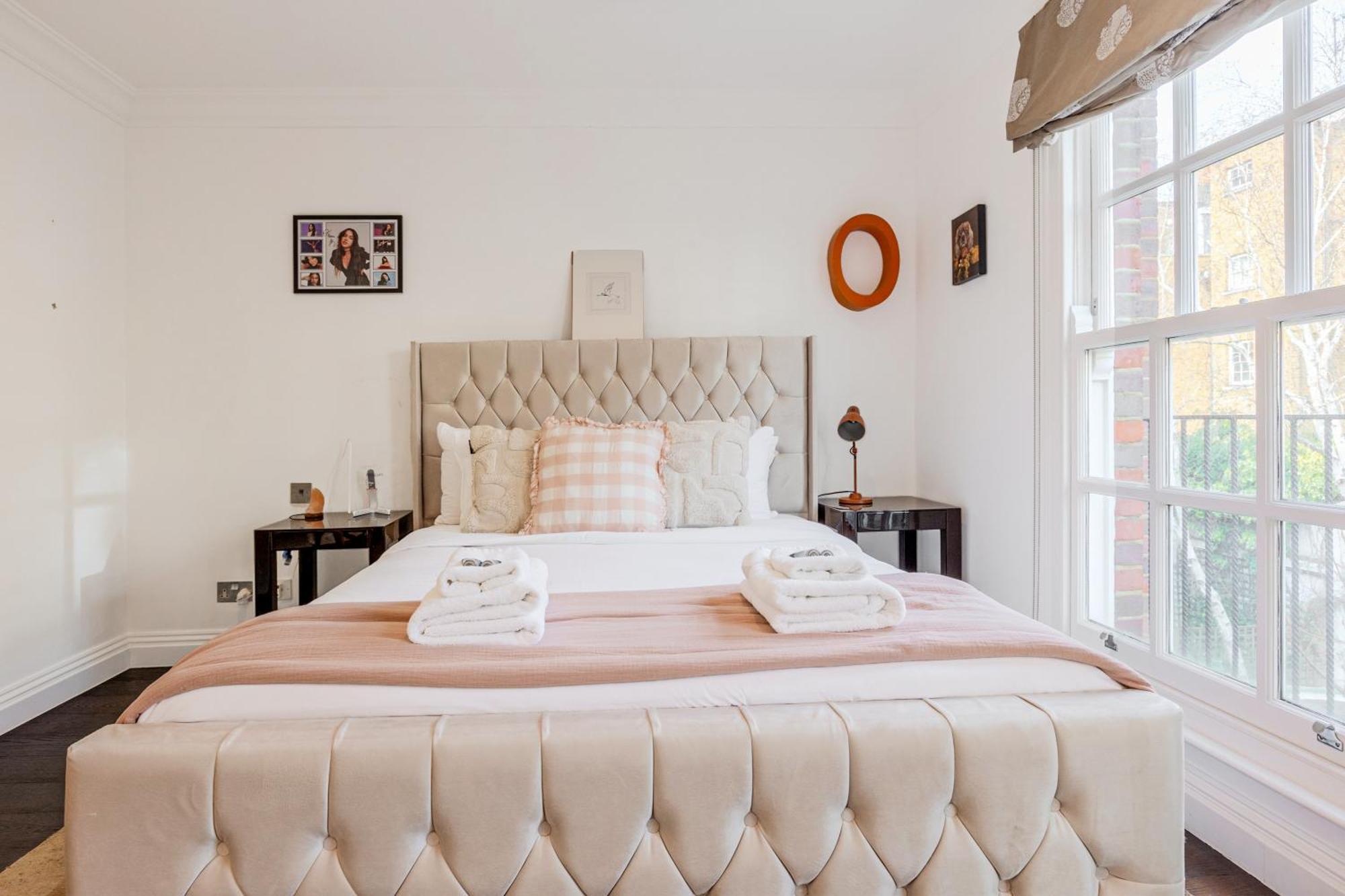 New 3lvl 3br With Garden, Prime Knightsbridge Apartment *