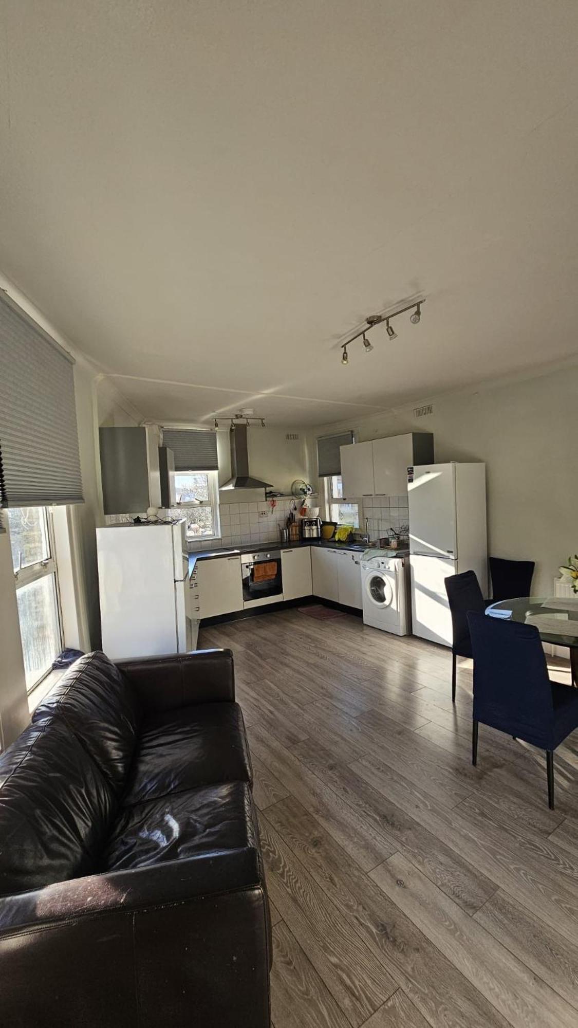 Private In Kensal Rise Near Tube & Bus Station Hospedagem domiciliar *