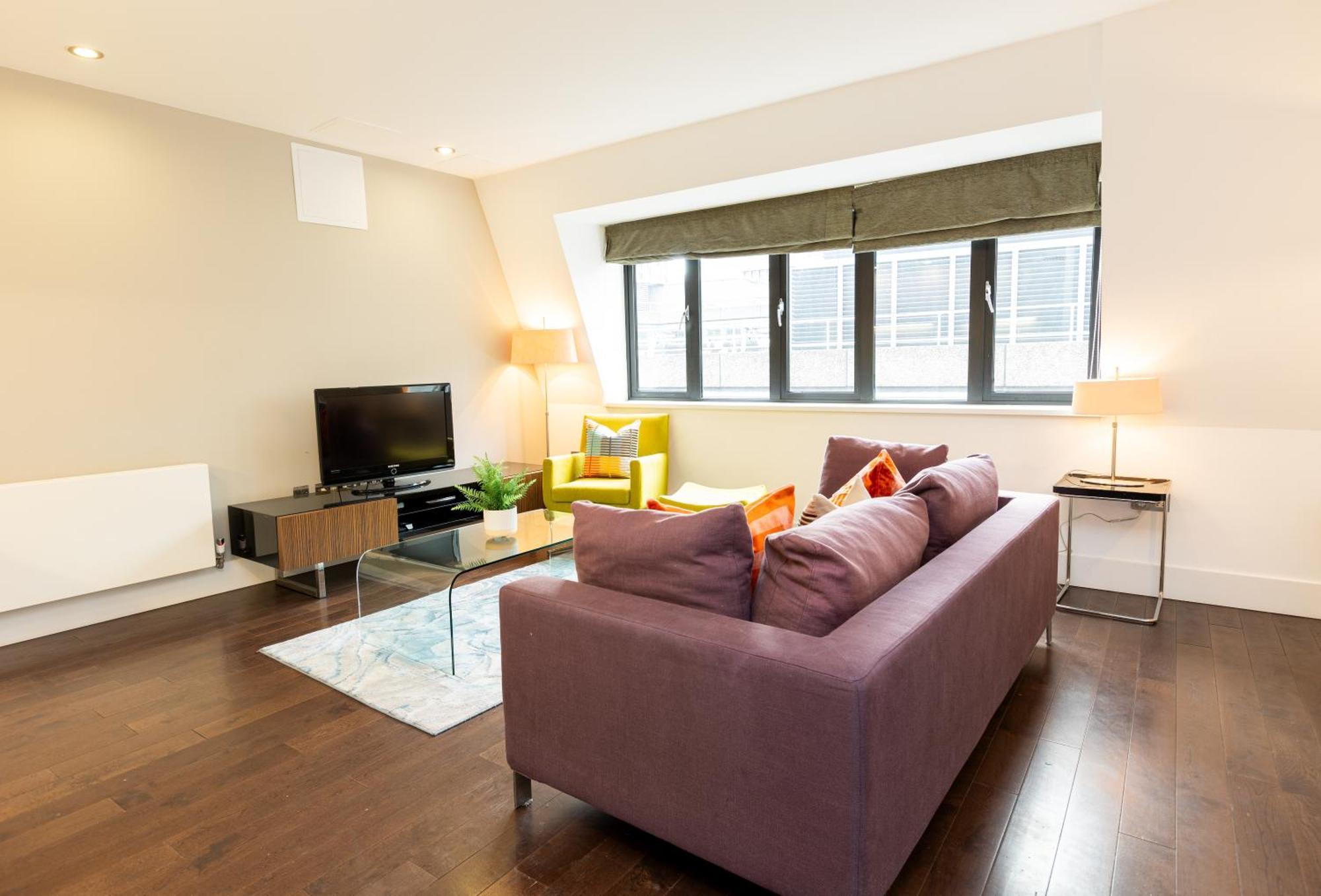 Apartment Comfortable 1br, 2 Mins From Monument Station! London