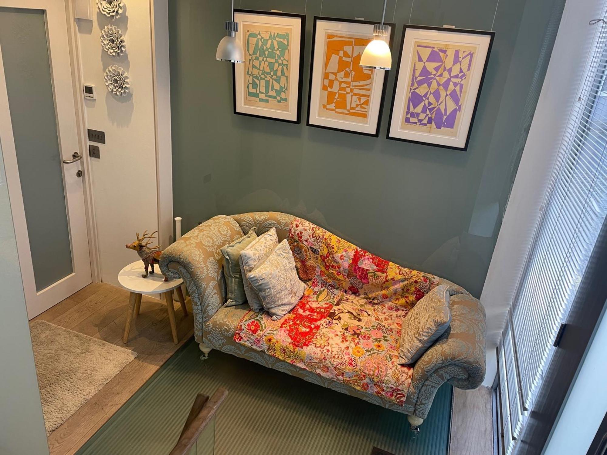 Apartment Modern Self-contained Ground And Basement London