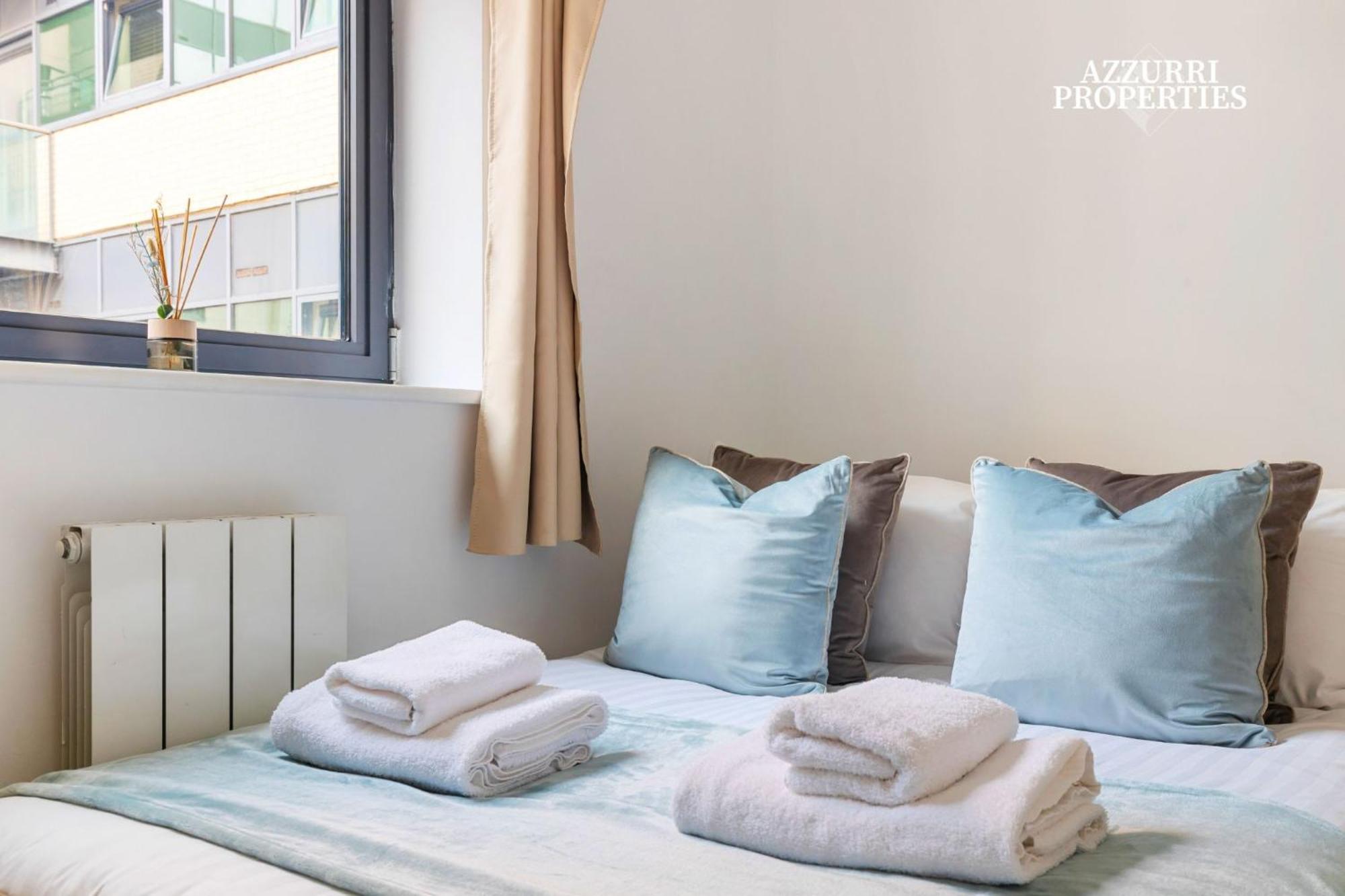 Apartment 50 Percent Off For Monthly And Only 7-minute To Crossharbour Station London