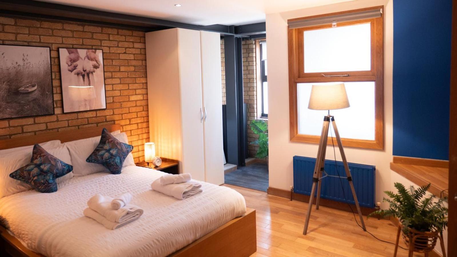Apartamento Spacious, Industrial, Zone 1, 2 Bed *