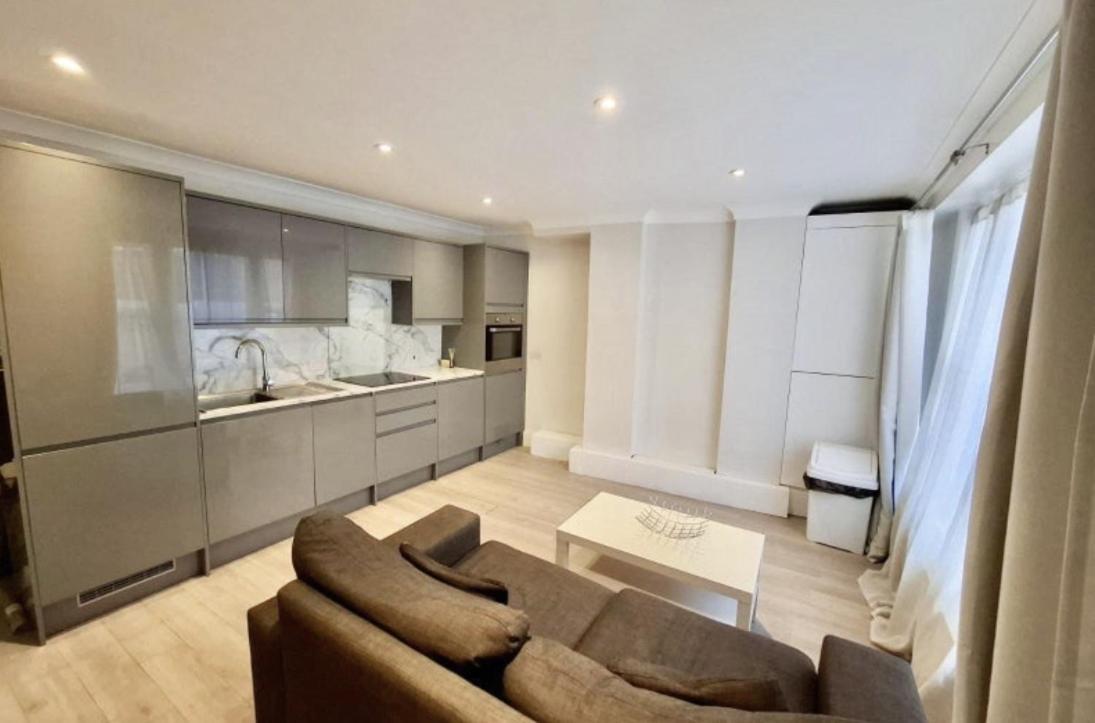 Apartamento West Brompton Elegant Flat