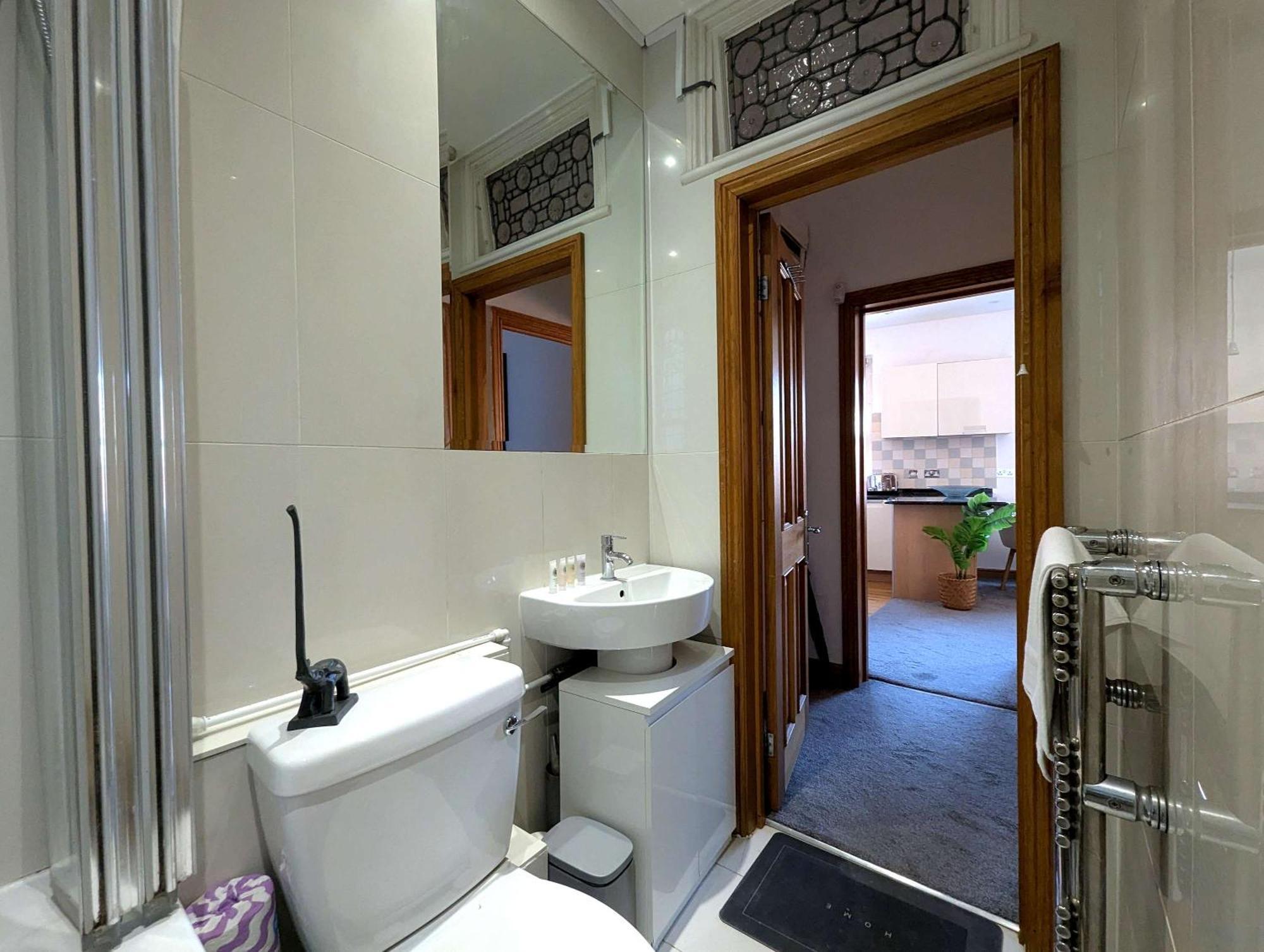 Estatesmen Mayfair Bond Street Flat *