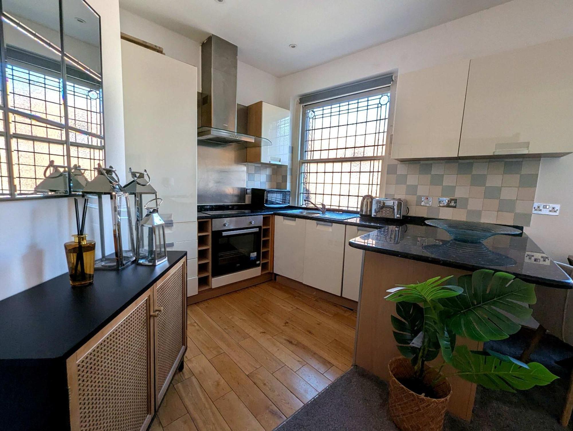Estatesmen Mayfair Bond Street Flat London
