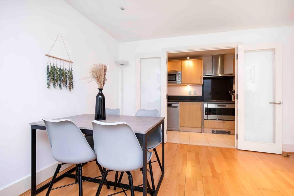 Terraced Riverview Apartamento *