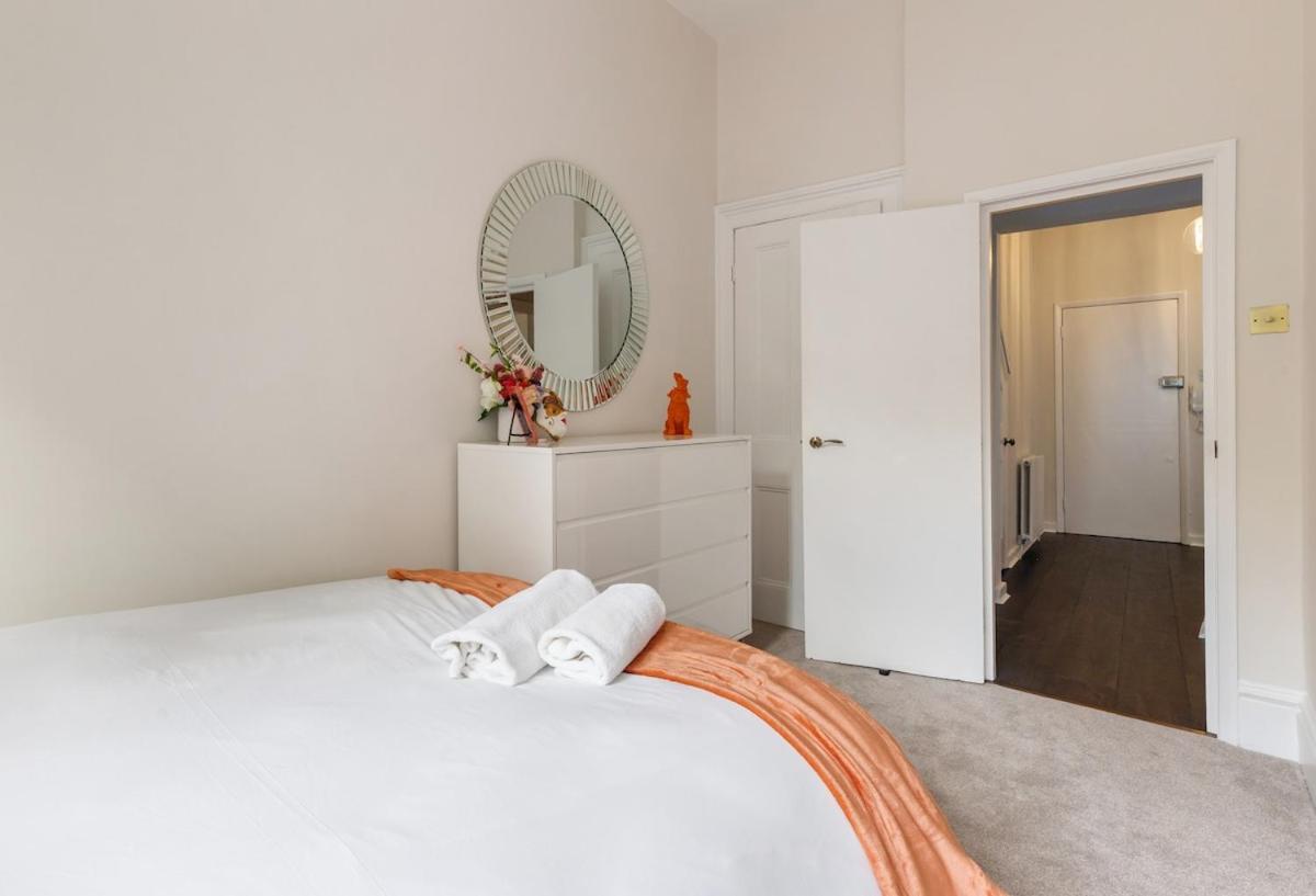 Hyde Park Nottingin Arty Flat Apartment