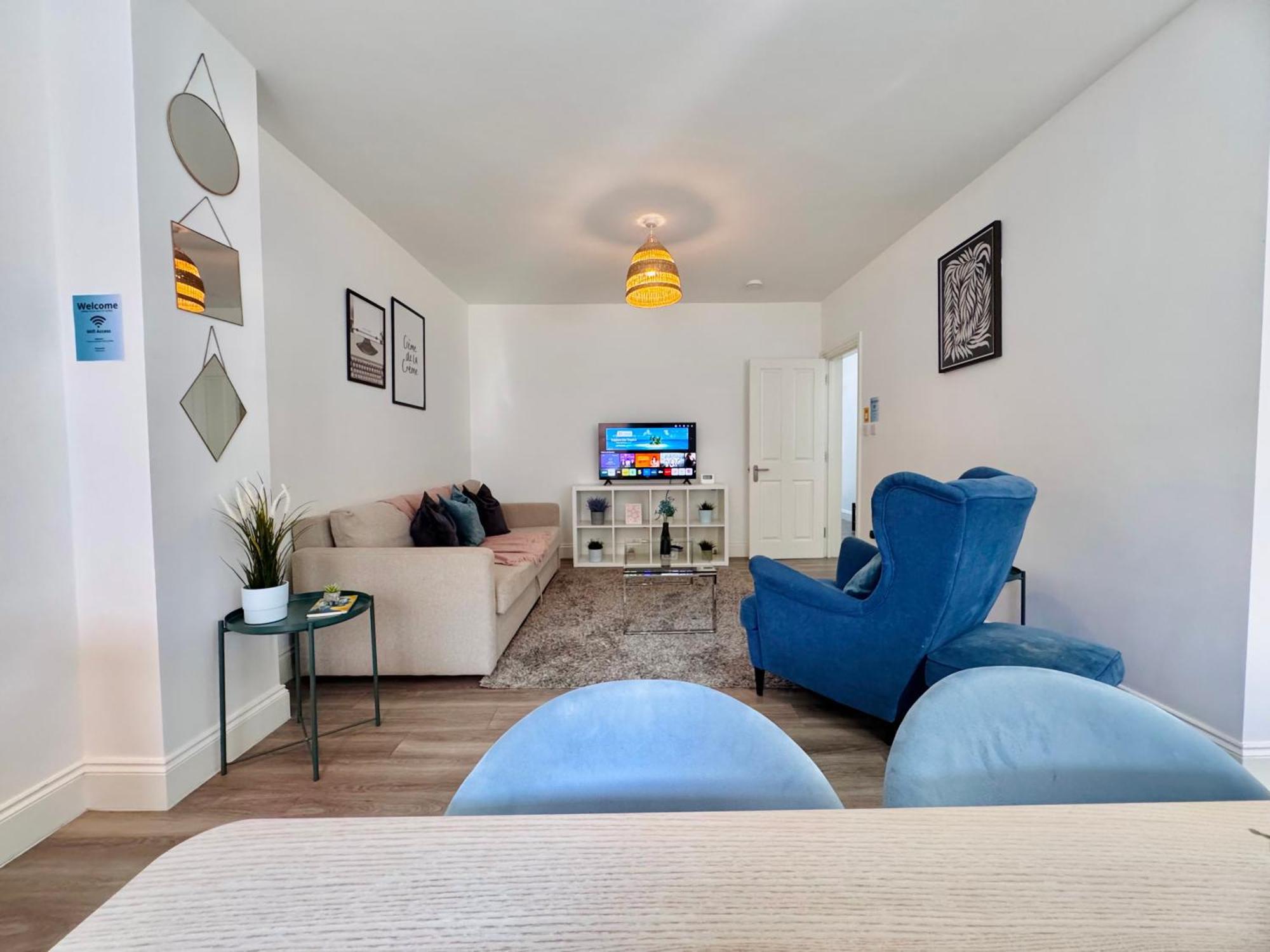 Cosy 1-bed Flat 30min To & Parking Apartment London