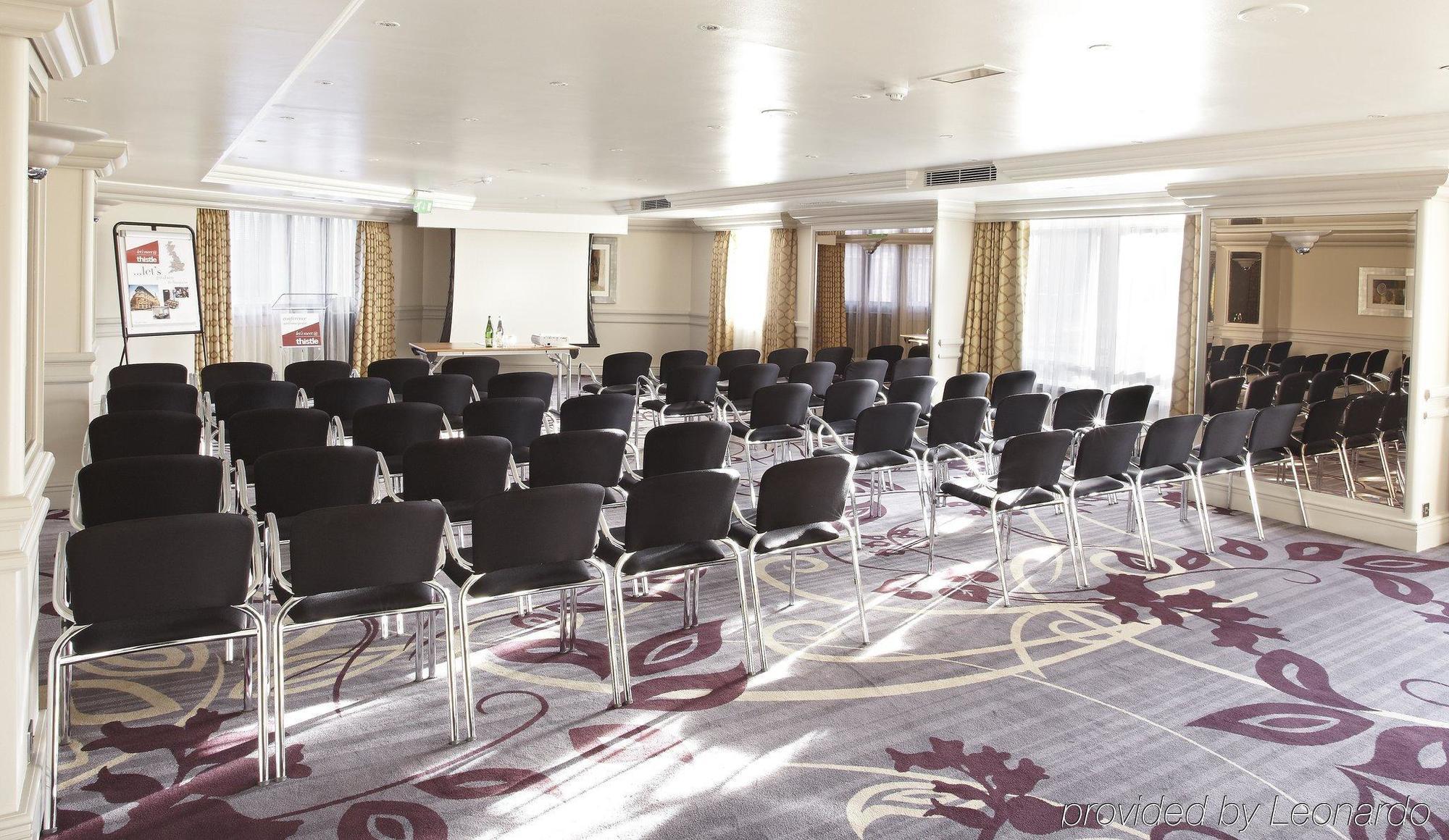 Hotel Thistle Euston 4*