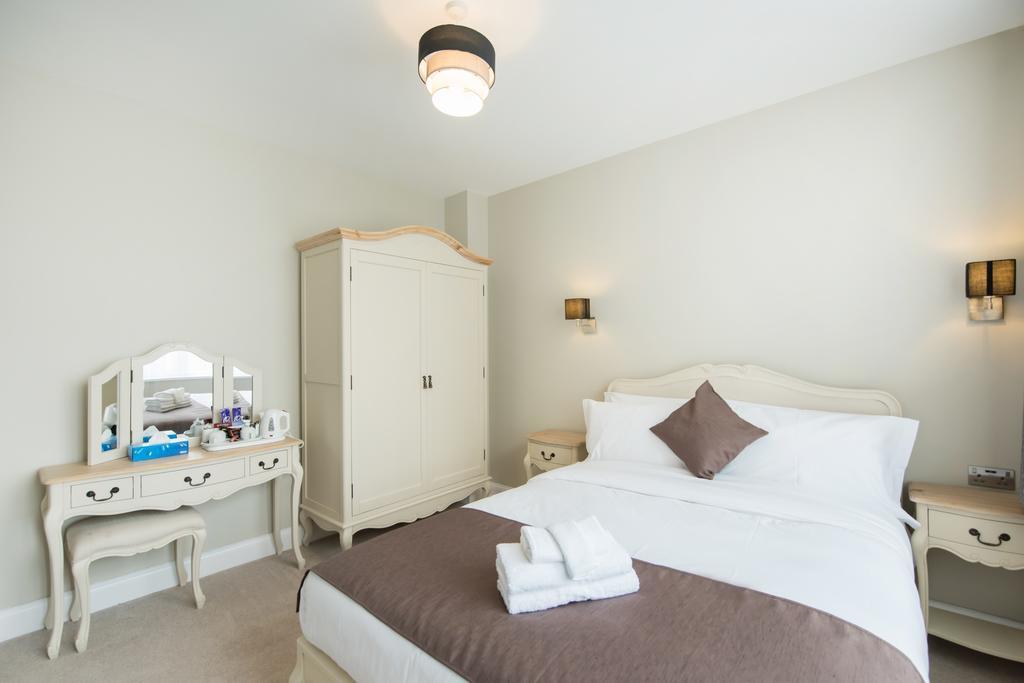 Docklands Hotel 3*