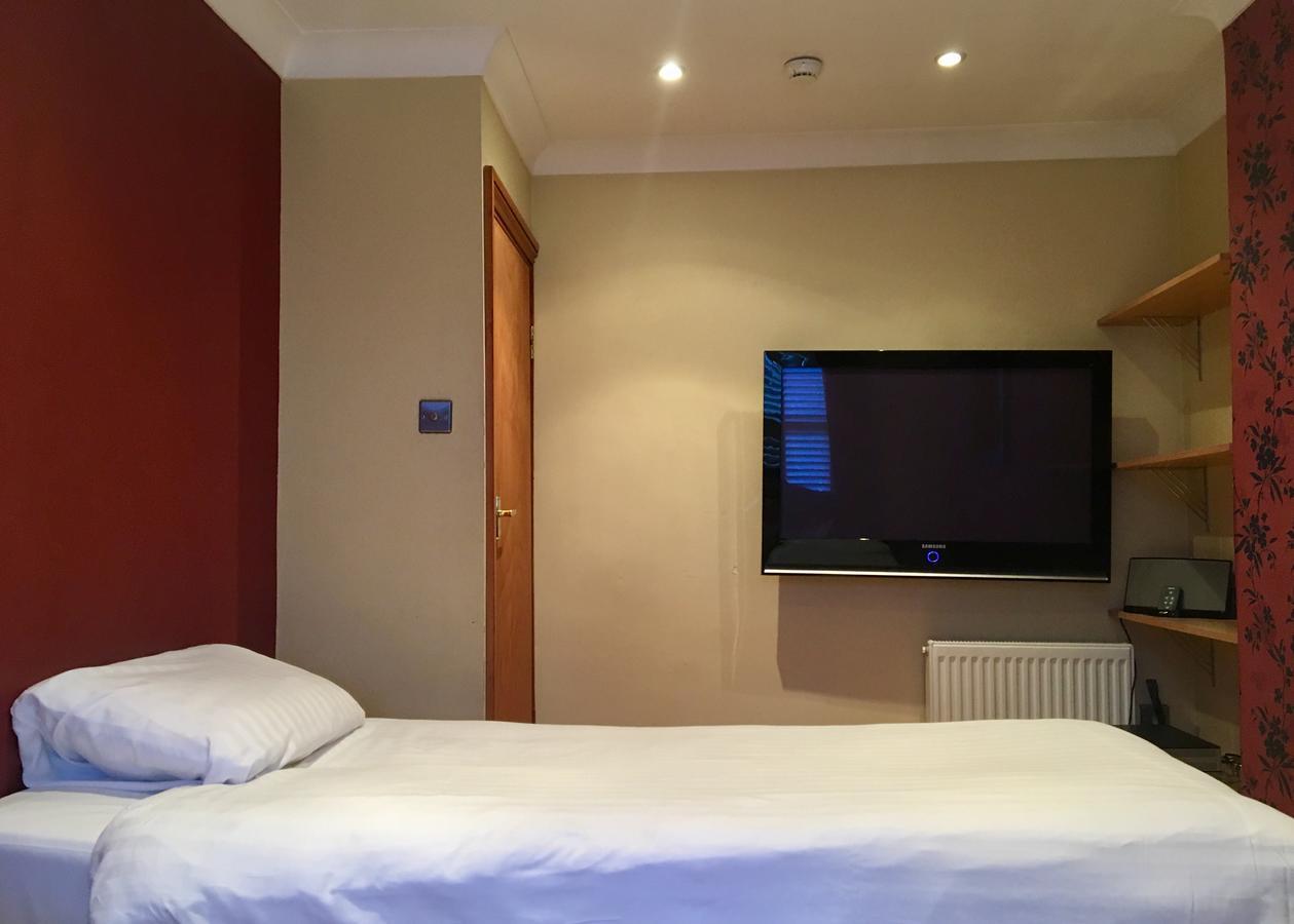 Hotel Excelsior 2*