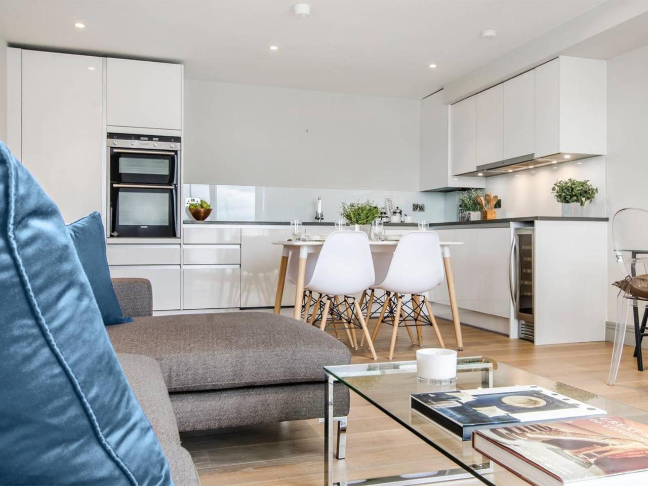 Apartment W