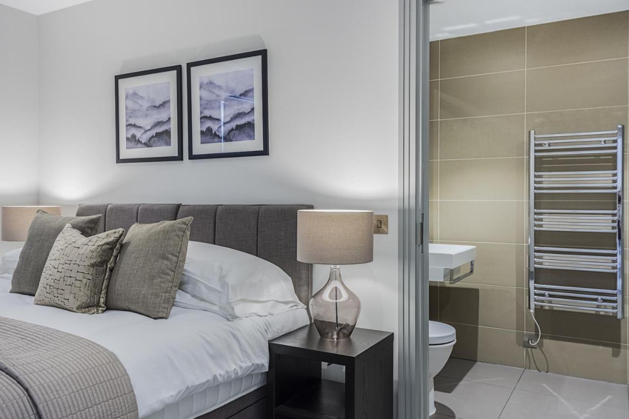Apartment W London