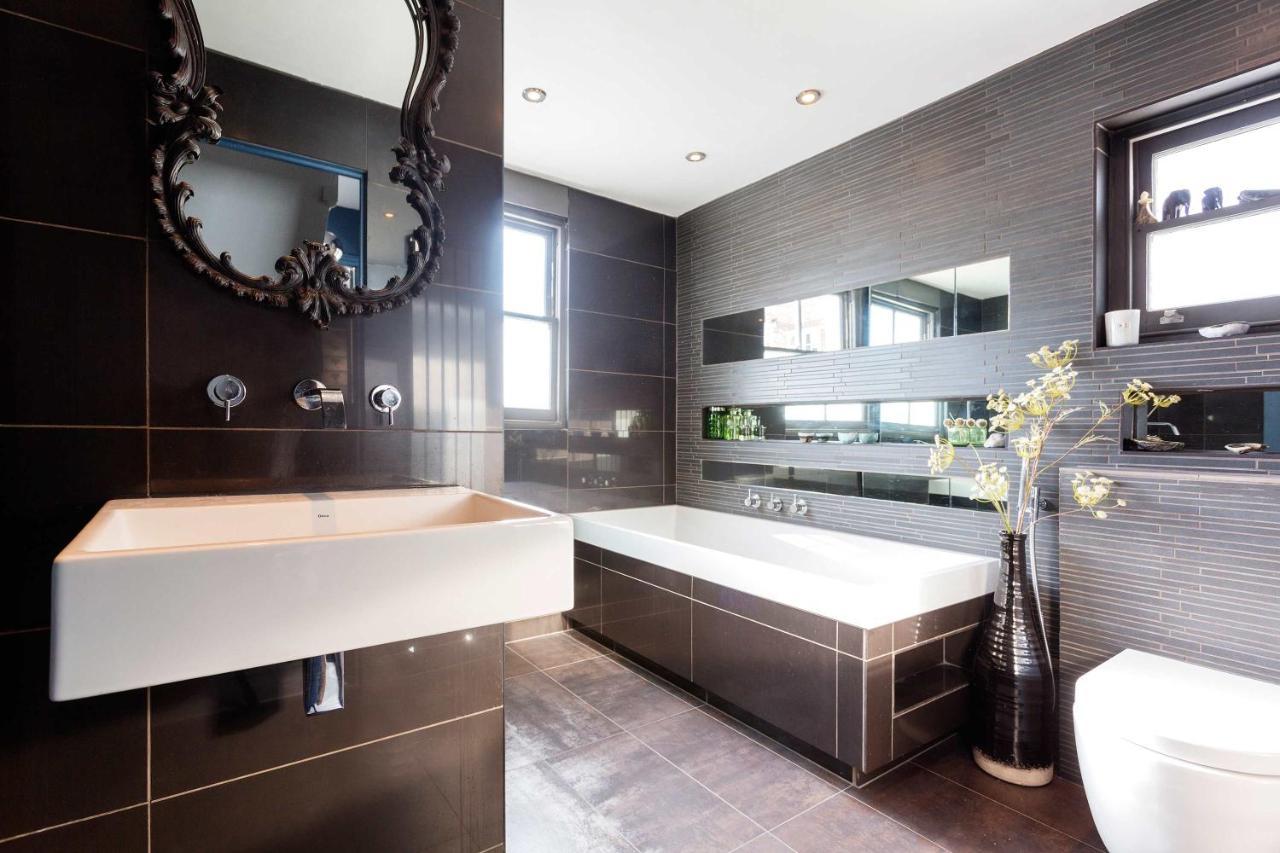 Holiday home Veeve - Midnight Style On Margravine Gardens *