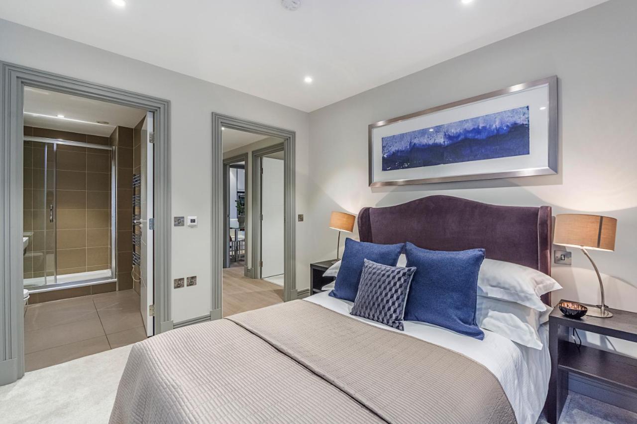 Apartment W London